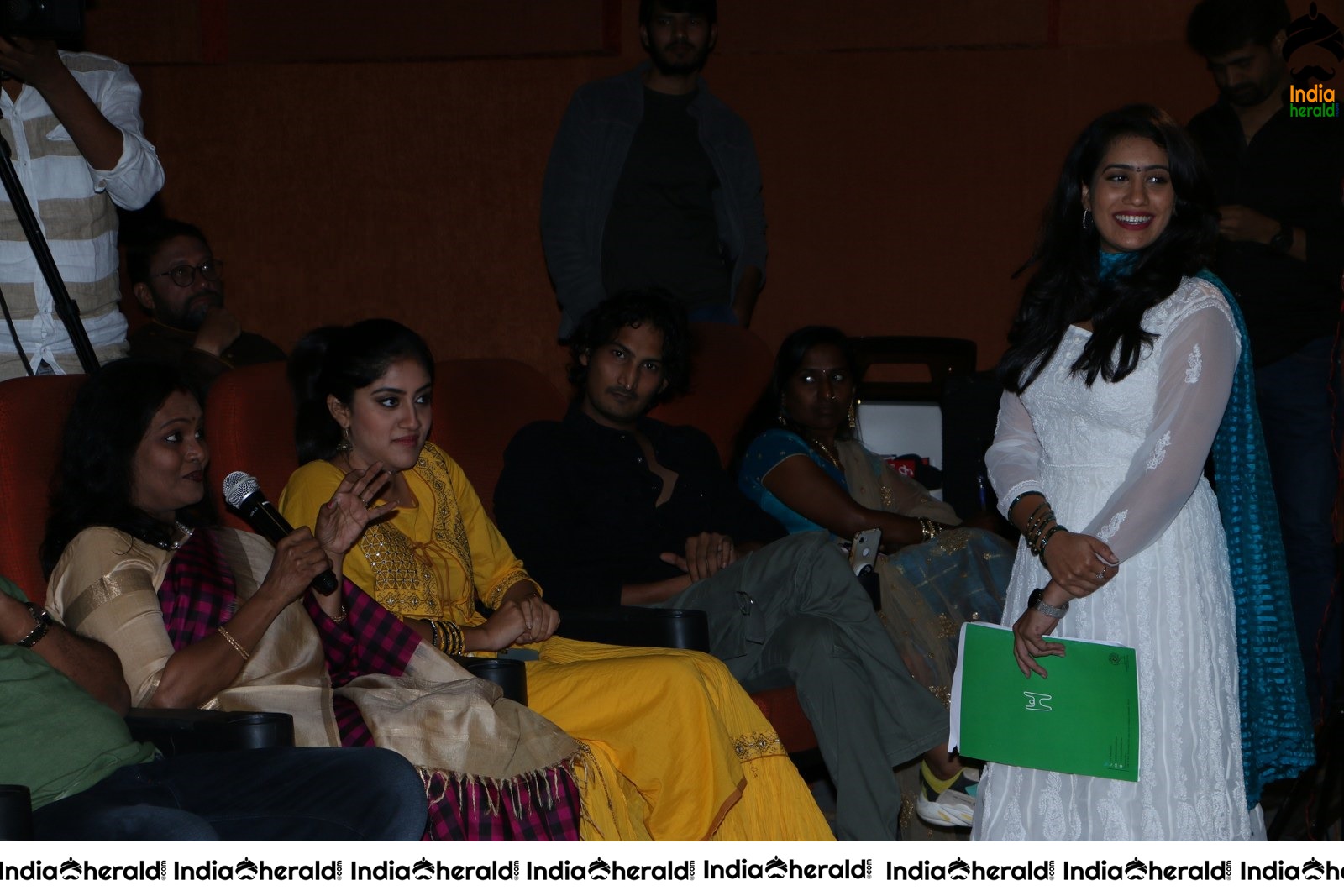 Hulchul Movie Pre Release event Stills Set 1