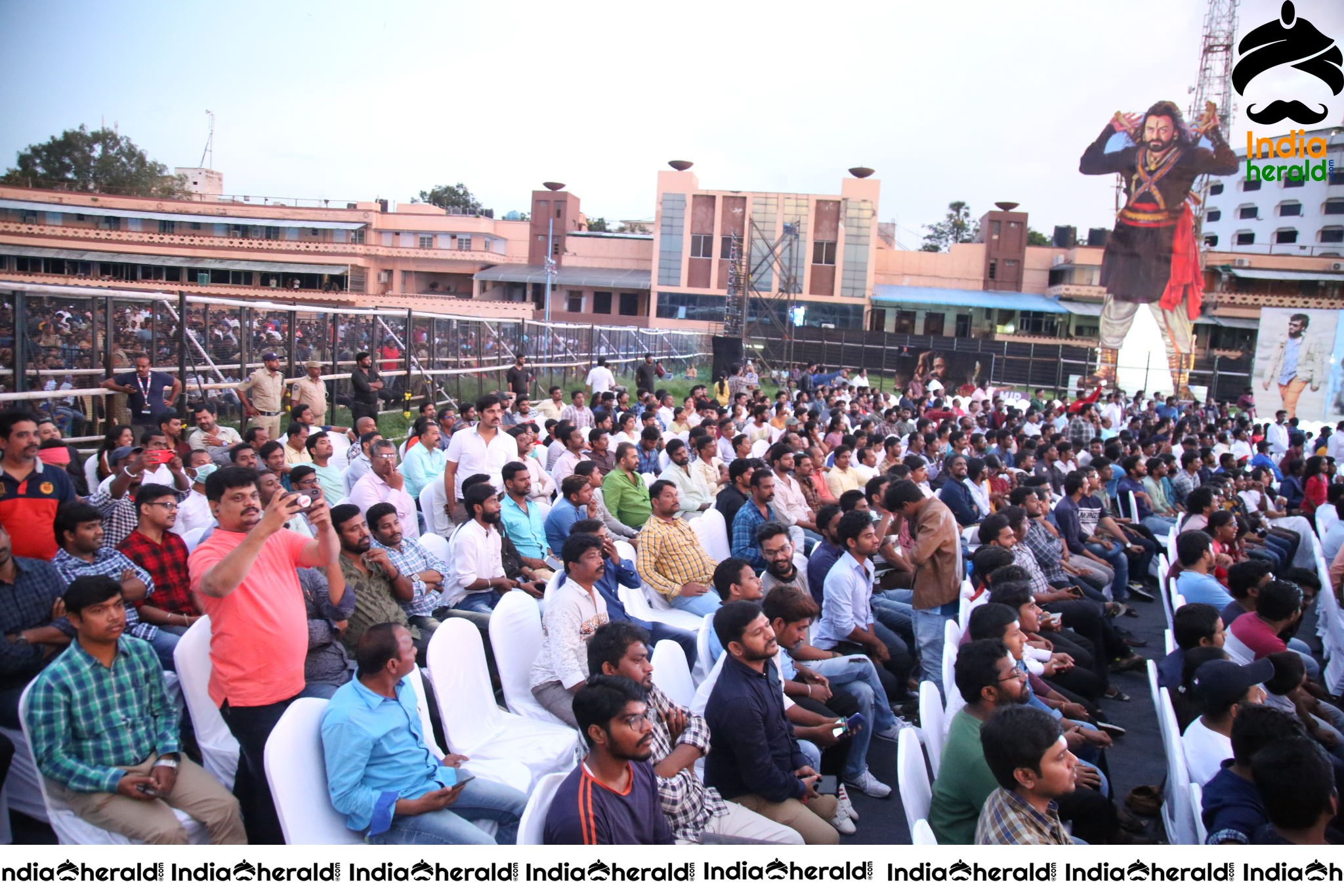 Humongous Crowd Gathered at Sye Raa Pre Release Event Set 2