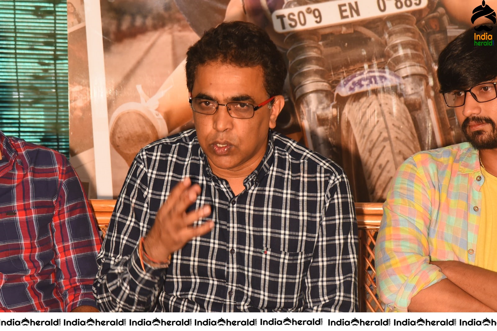 Iddari Lokam Okate Movie Press Meet Set 2