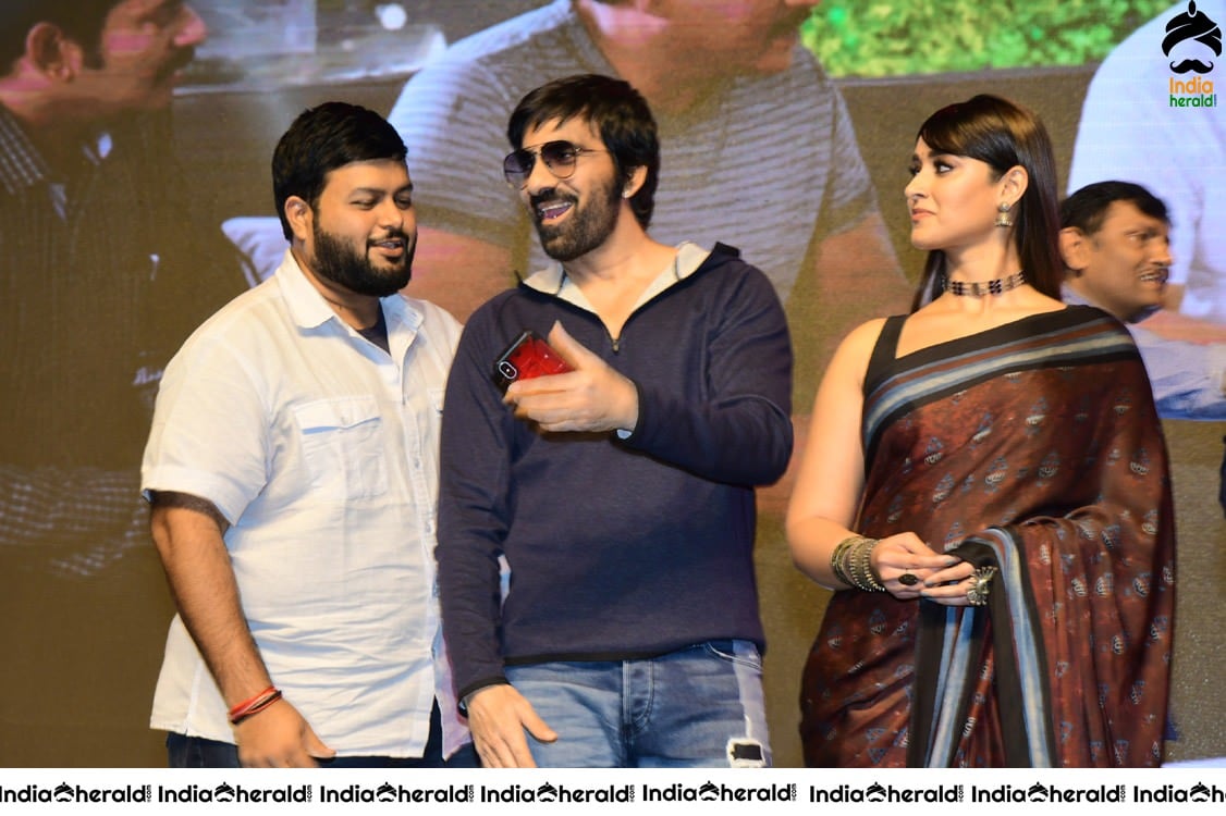 Ileana and Ravi Teja in Amar Akbar Anthony Event Throwback Photos Set 5