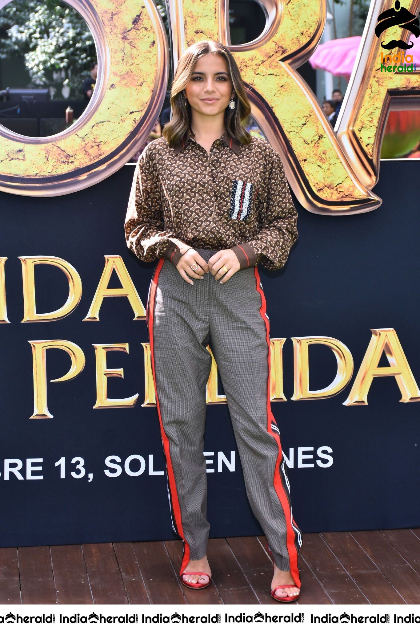 Isabela Moner At Dora And The Lost City Of Gold Premiere In Mexico City Set 1