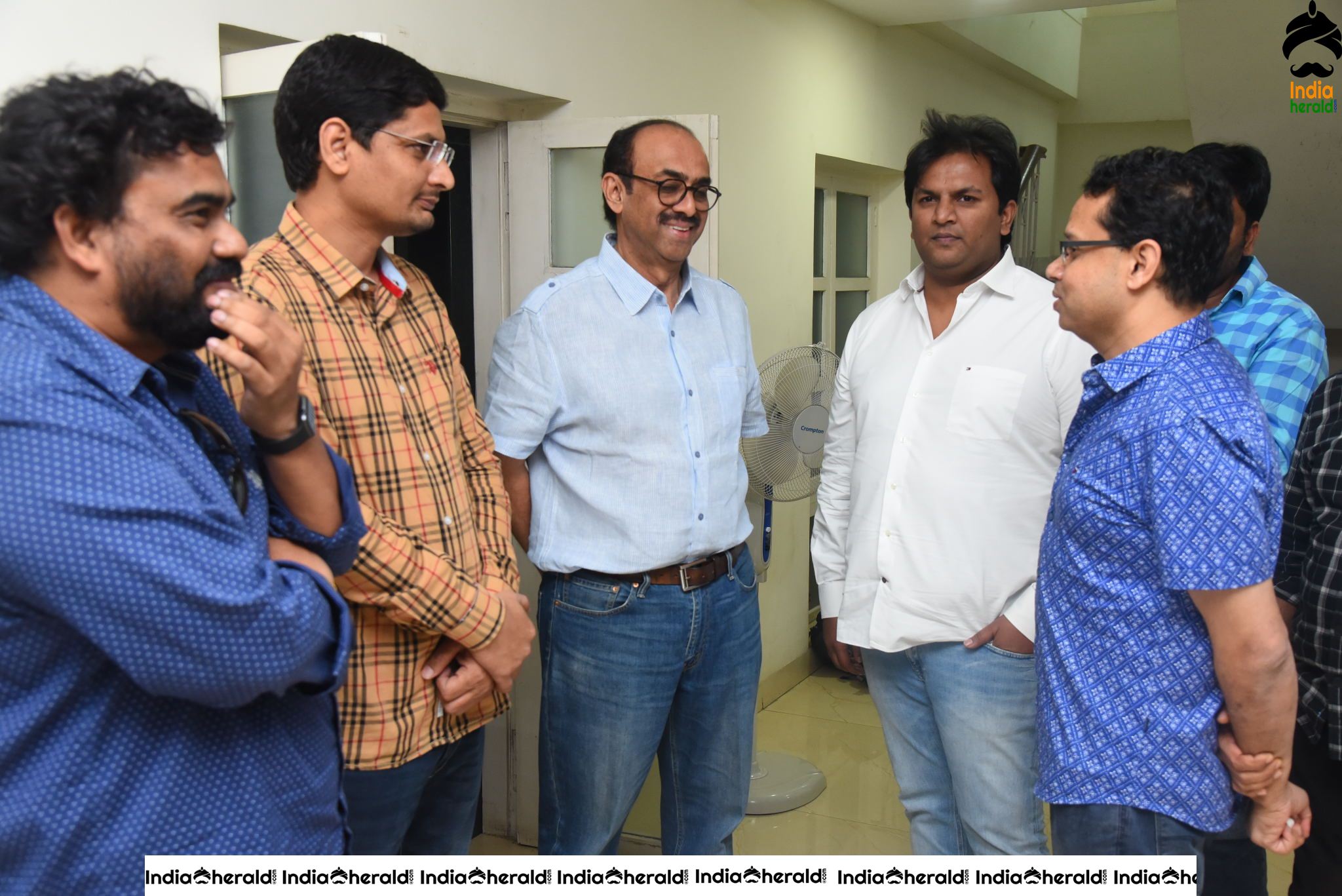 IT Minister KTR Watches Pressure Cooker movie Set 3