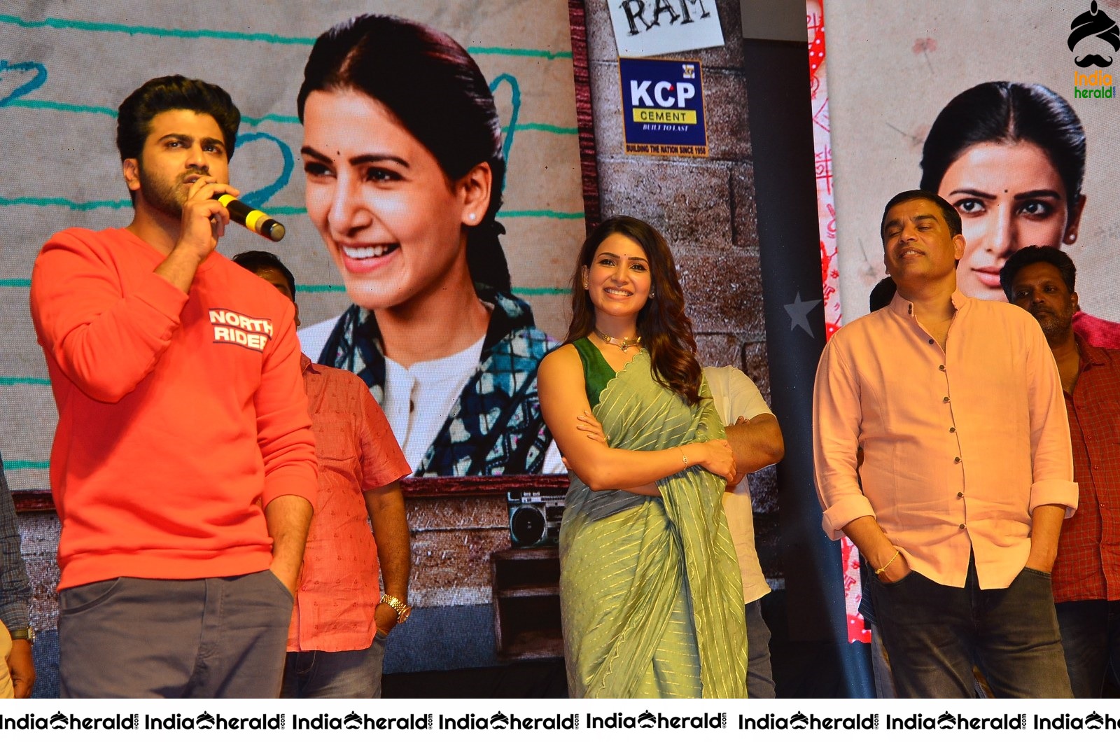 Jaanu Grand Release Event Stills Set 2