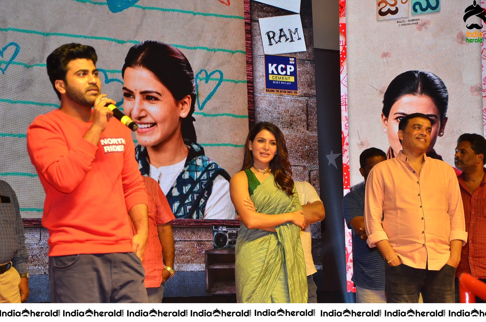 Jaanu Grand Release Event Stills Set 3