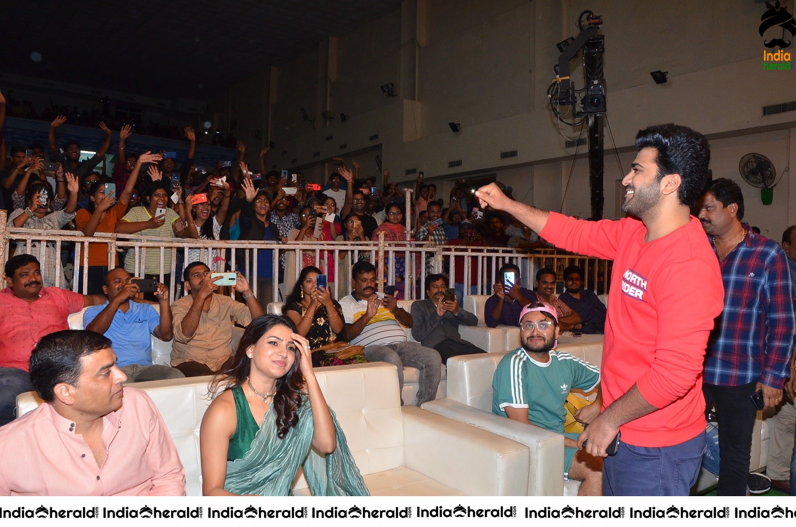 Jaanu Grand Release Event Stills Set 3