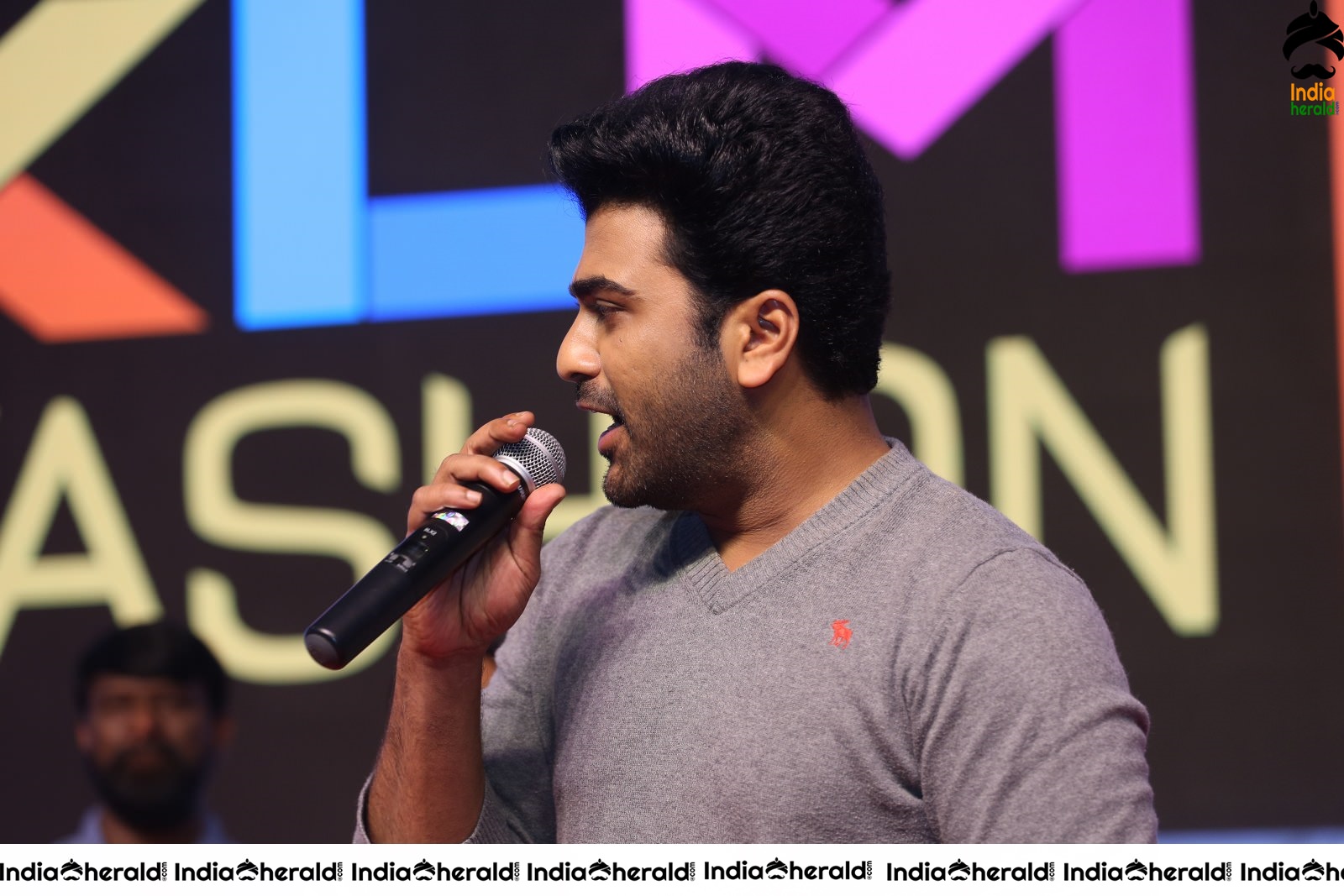 Jaanu Pre Release Event featuring Samantha and Sharwanand Set 10