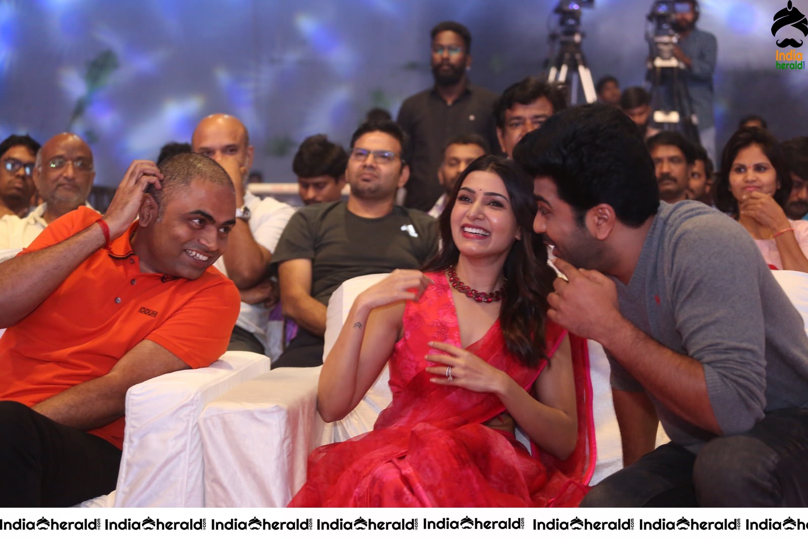 Jaanu Pre Release Event featuring Samantha and Sharwanand Set 4