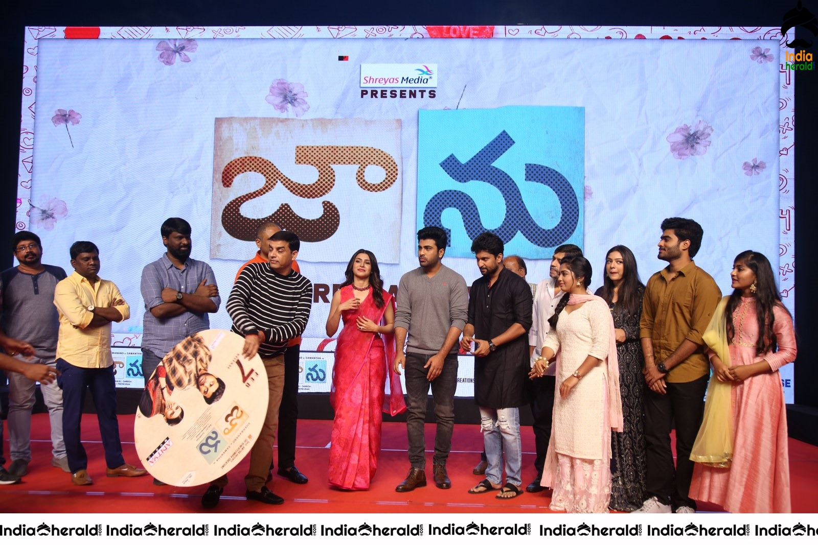 Jaanu Pre Release Event featuring Samantha and Sharwanand Set 9