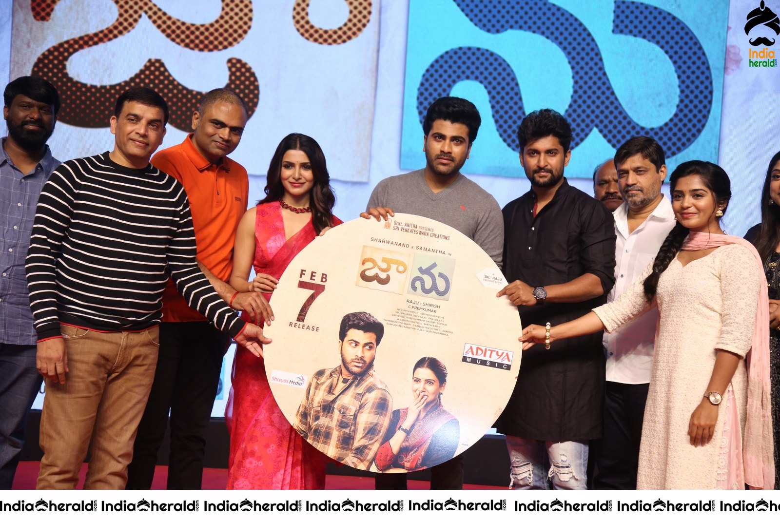 Jaanu Pre Release Event featuring Samantha and Sharwanand Set 9