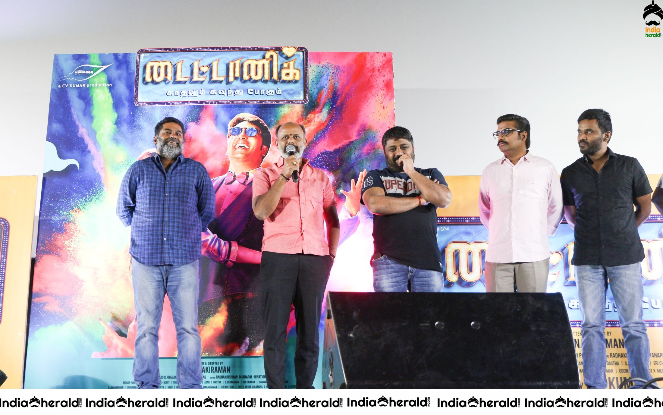 Kaadhalum Kavundhu Pogum Movie Audio Launch Stills Set 1