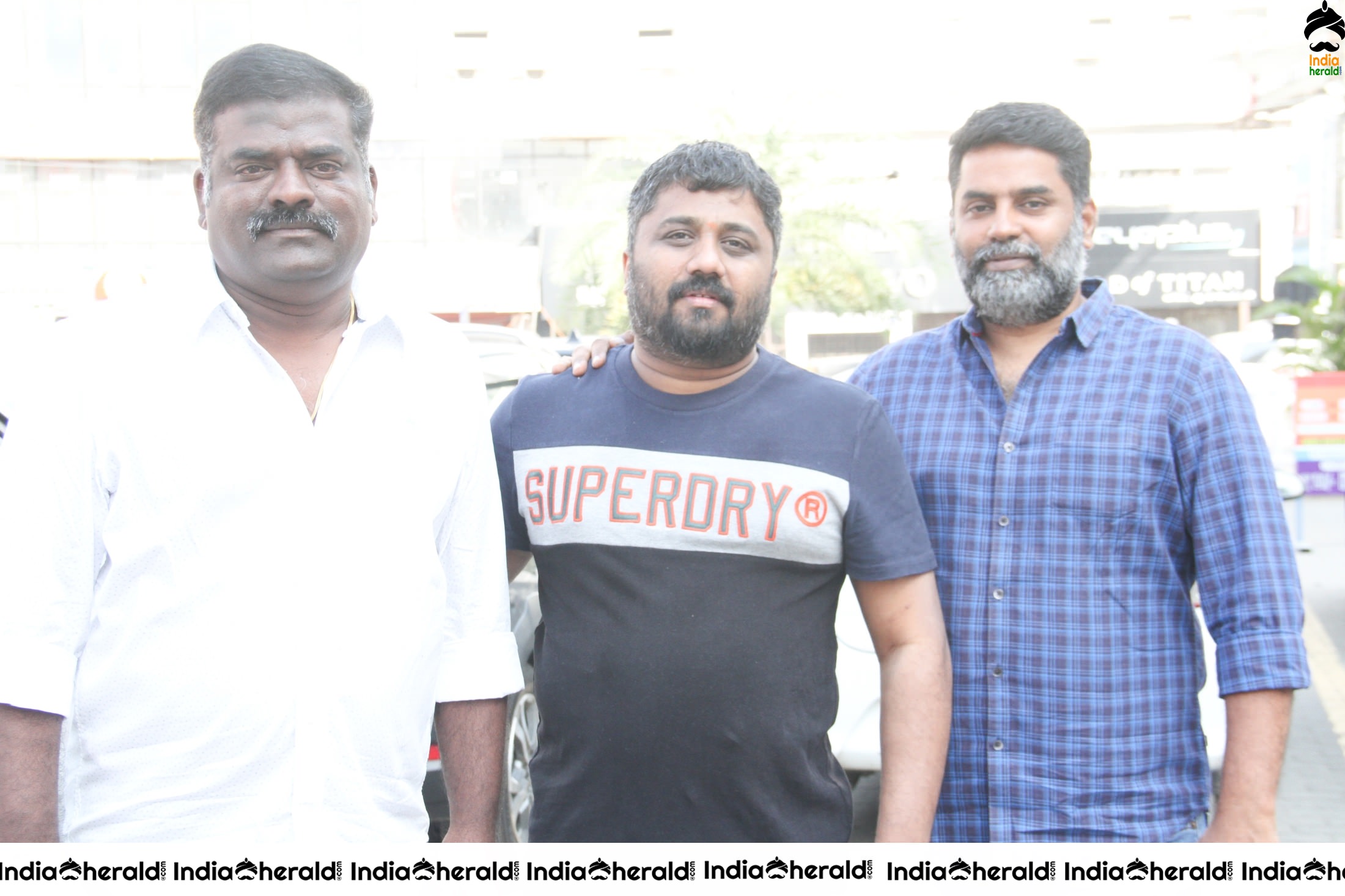 Kaadhalum Kavundhu Pogum Movie Audio Launch Stills Set 2