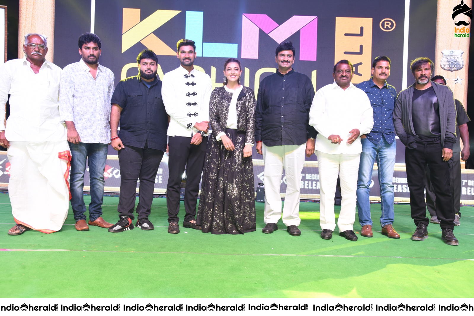 Kajal Aggarwal and Bellamkonda featuring Kavacham Throwback Event Photos Set 8