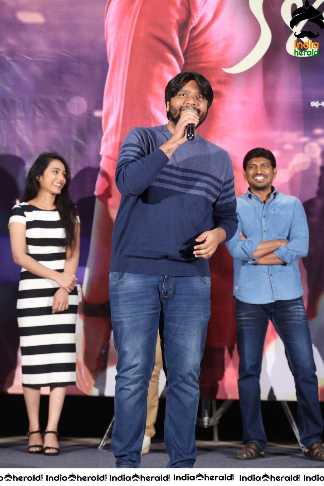 Kalakarudu Movie Trailer Launch Press Meet Set 2