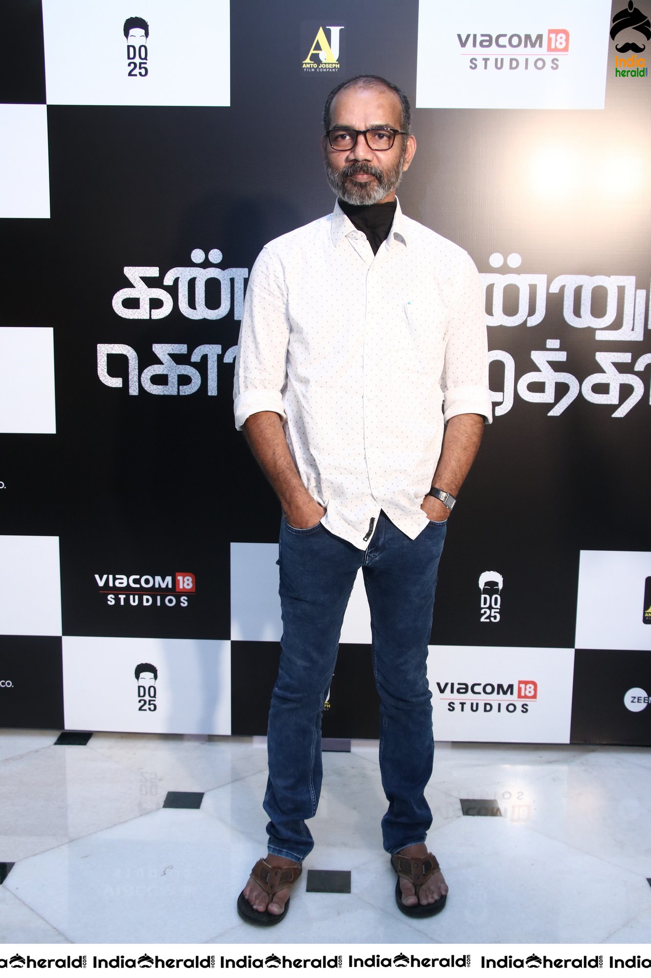 Kannum Kannum Kollaiyadithaal Success Meet Photos at Chennai Set 1