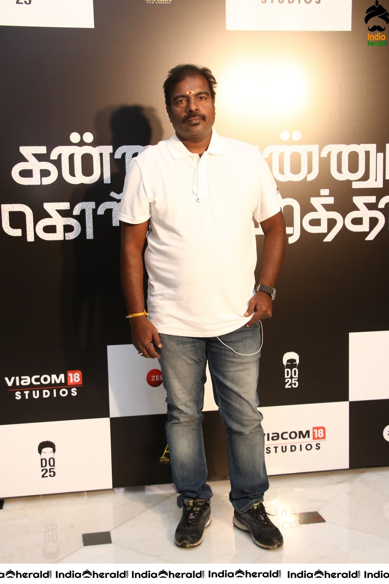 Kannum Kannum Kollaiyadithaal Success Meet Photos at Chennai Set 1