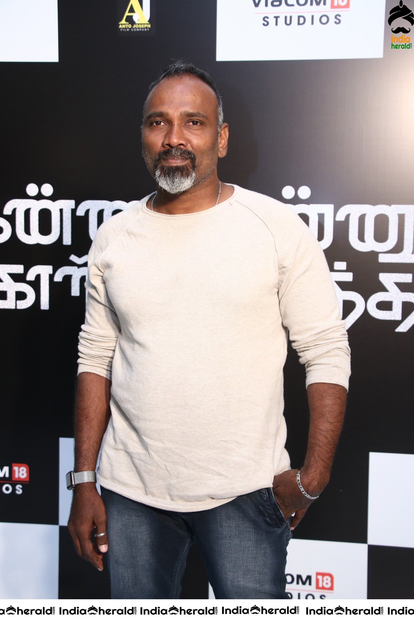 Kannum Kannum Kollaiyadithaal Success Meet Photos at Chennai Set 1