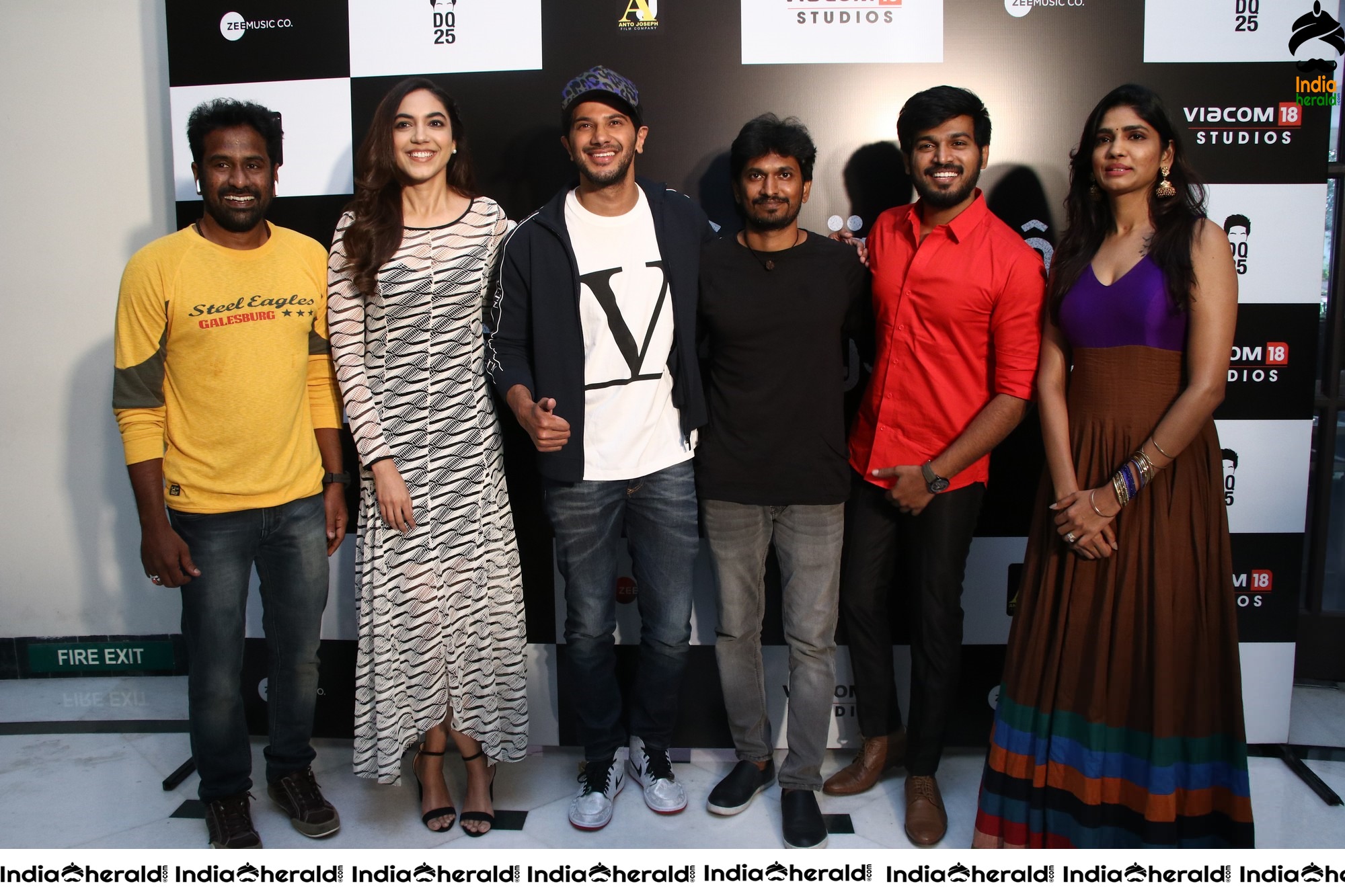 Kannum Kannum Kollaiyadithaal Success Meet Photos at Chennai Set 2