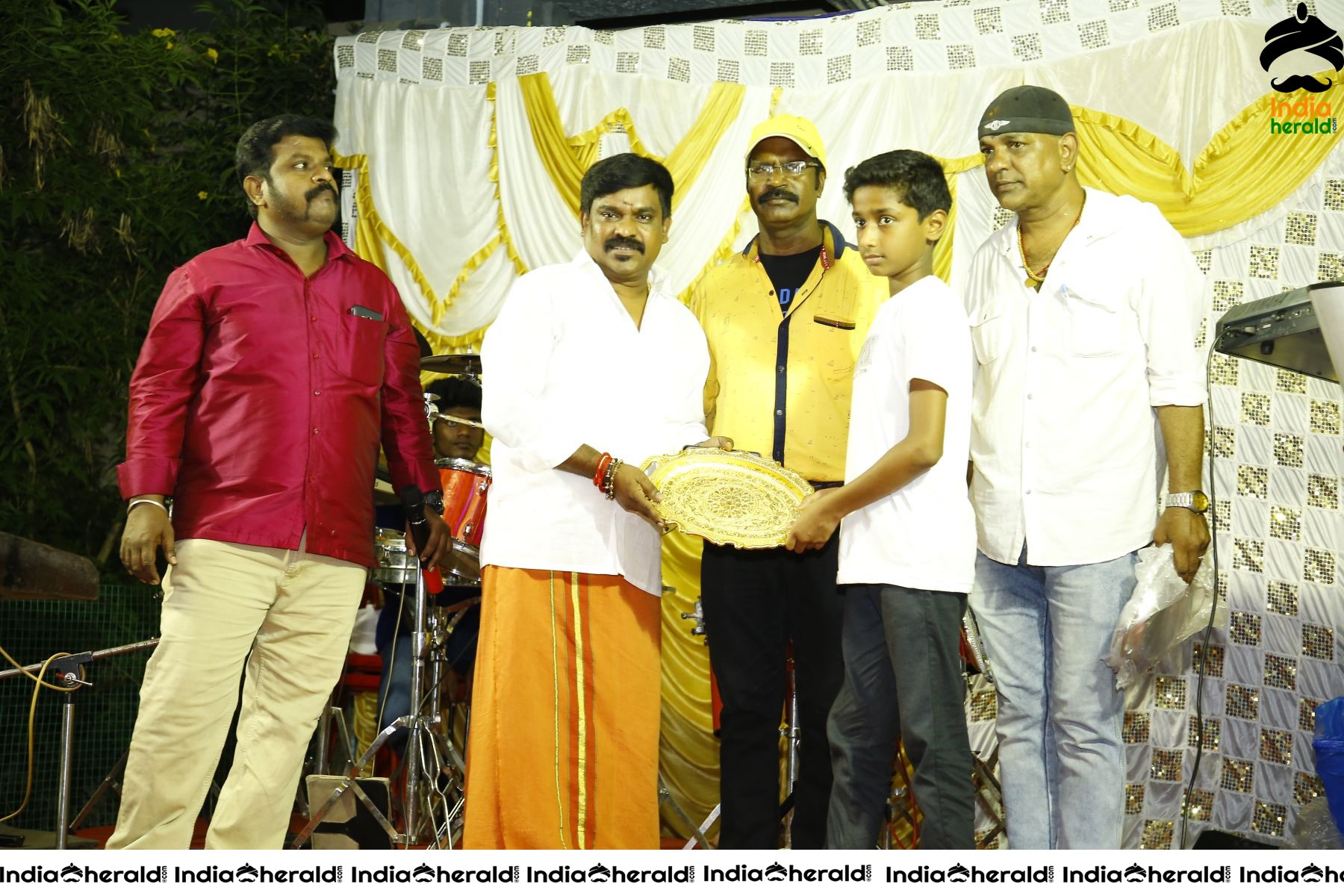 Kolavizhi Badrakaali Thaaye Devotional Music Album Release Stills Set 3