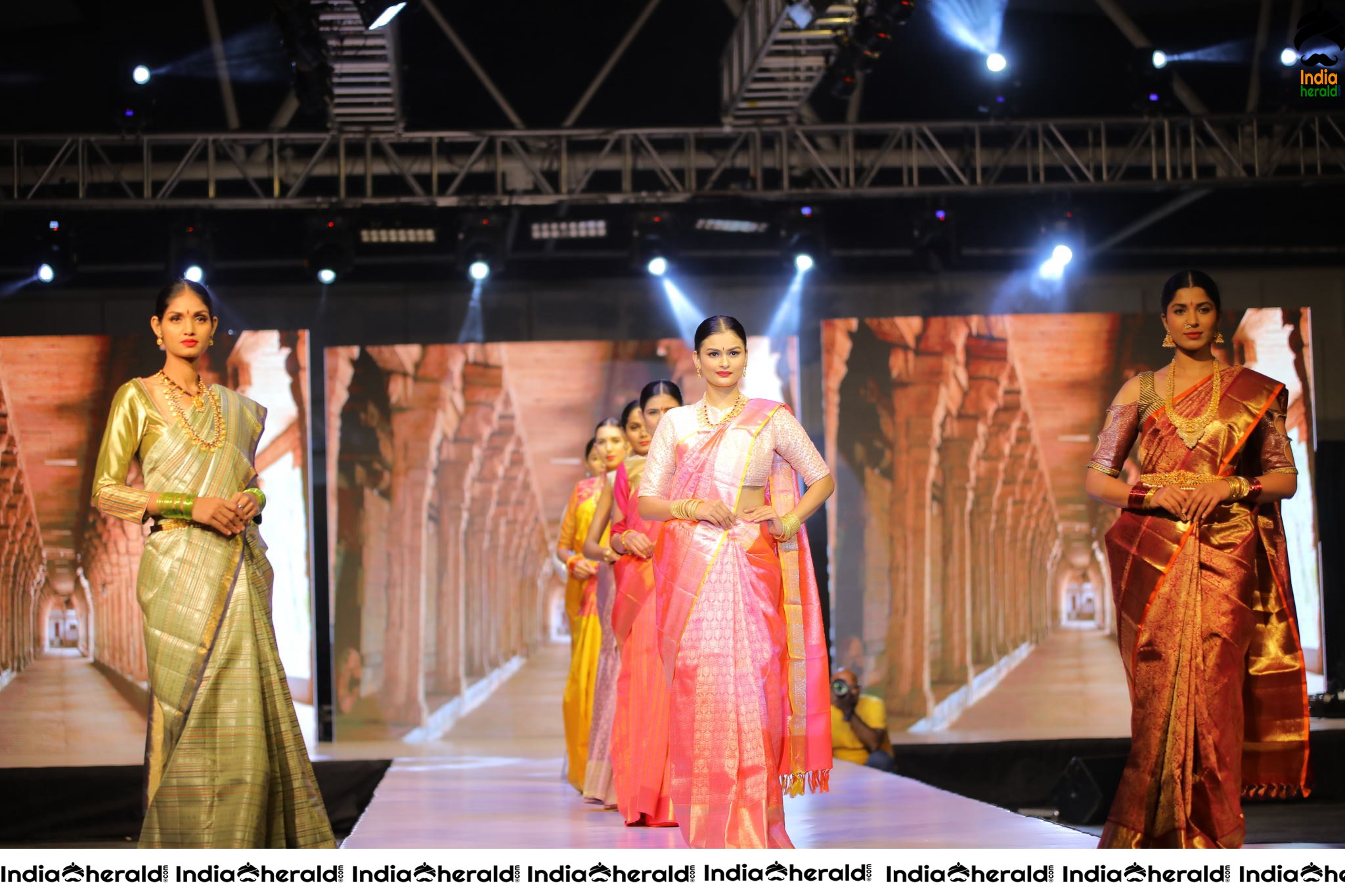 KVR Group conducts special Fashion Show with Fashion Designers Set 3