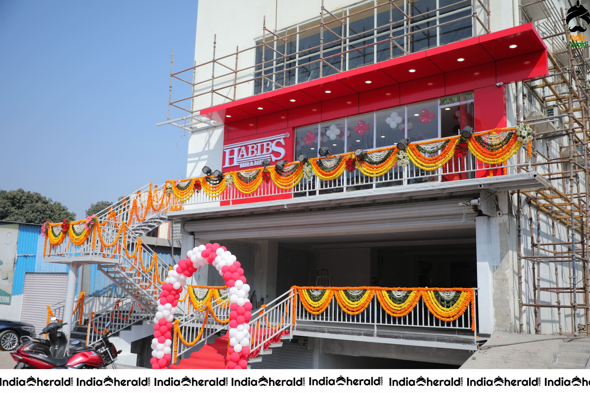 Lahari Launched Habibs Hair and Beauty Salon Launched At Madinaguda Set 1