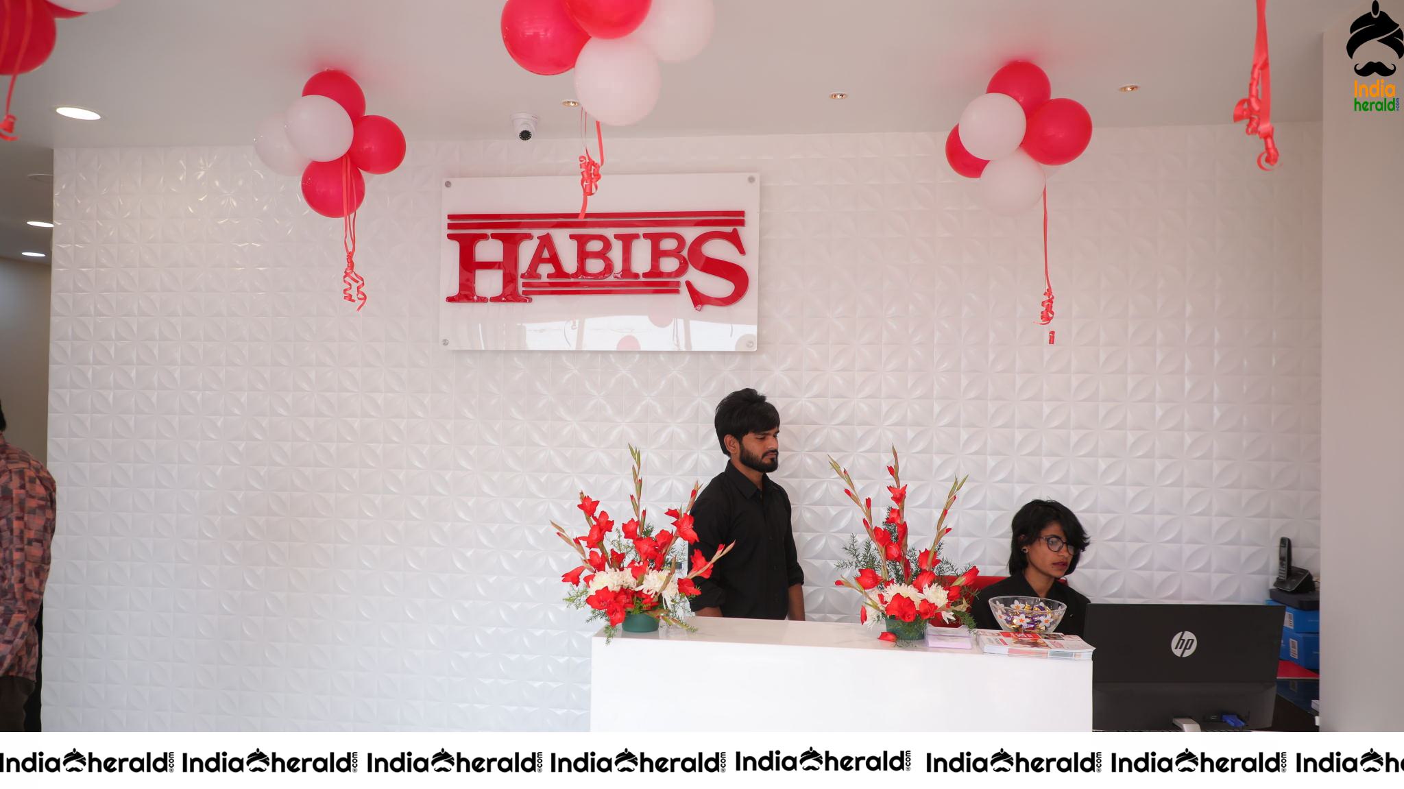 Lahari Launched Habibs Hair and Beauty Salon Launched At Madinaguda Set 1
