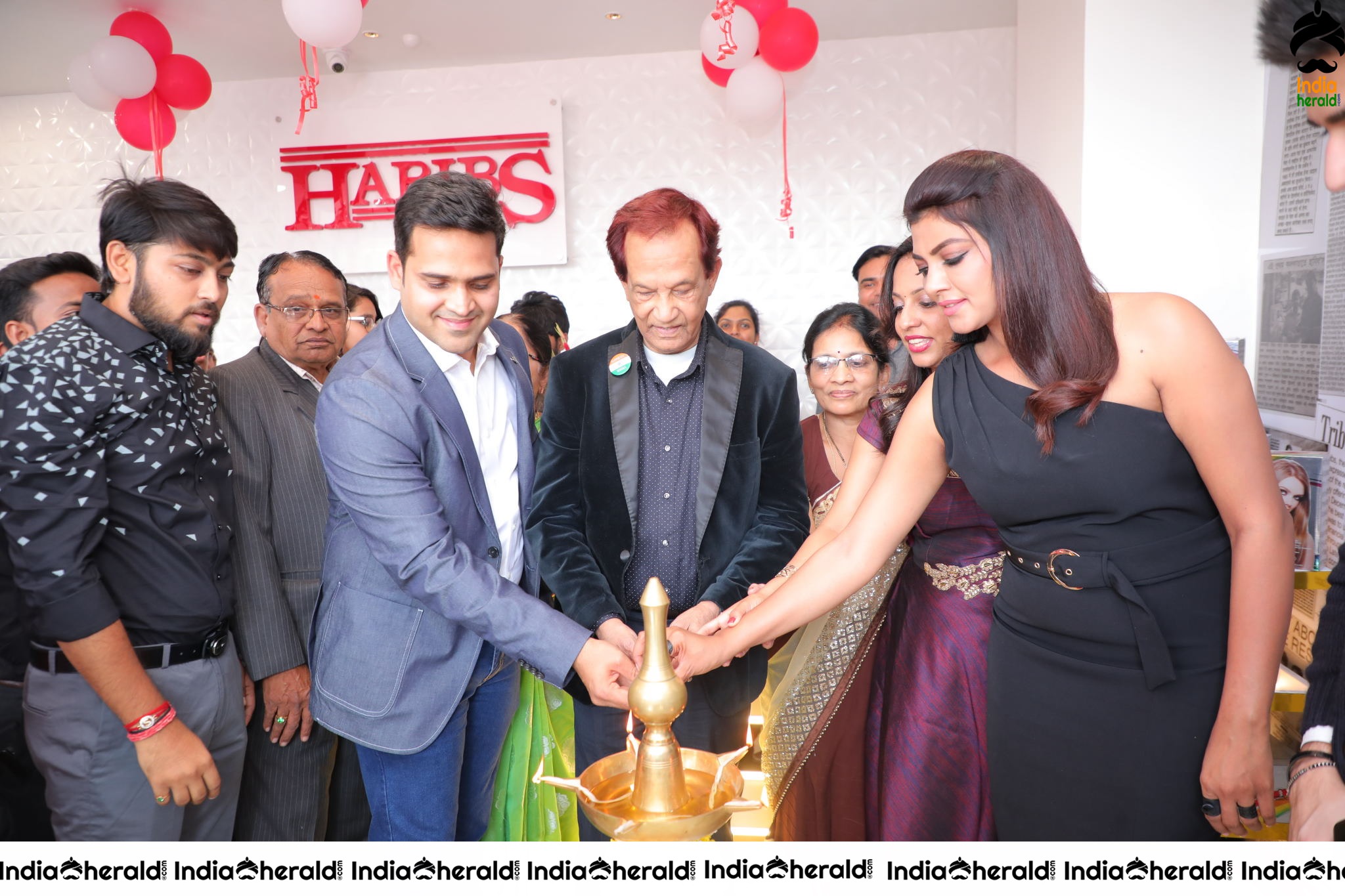 Lahari Launched Habibs Hair and Beauty Salon Launched At Madinaguda Set 5