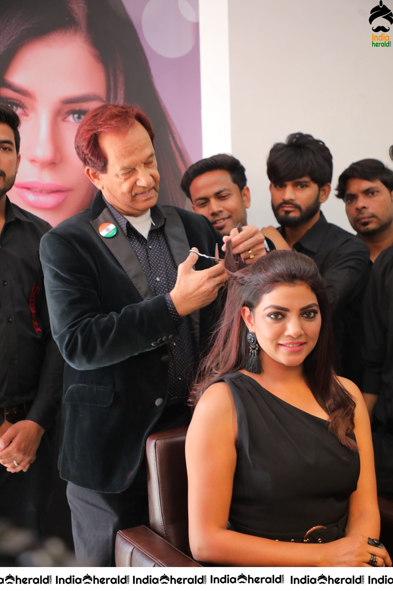 Lahari Launched Habibs Hair and Beauty Salon Launched At Madinaguda Set 5