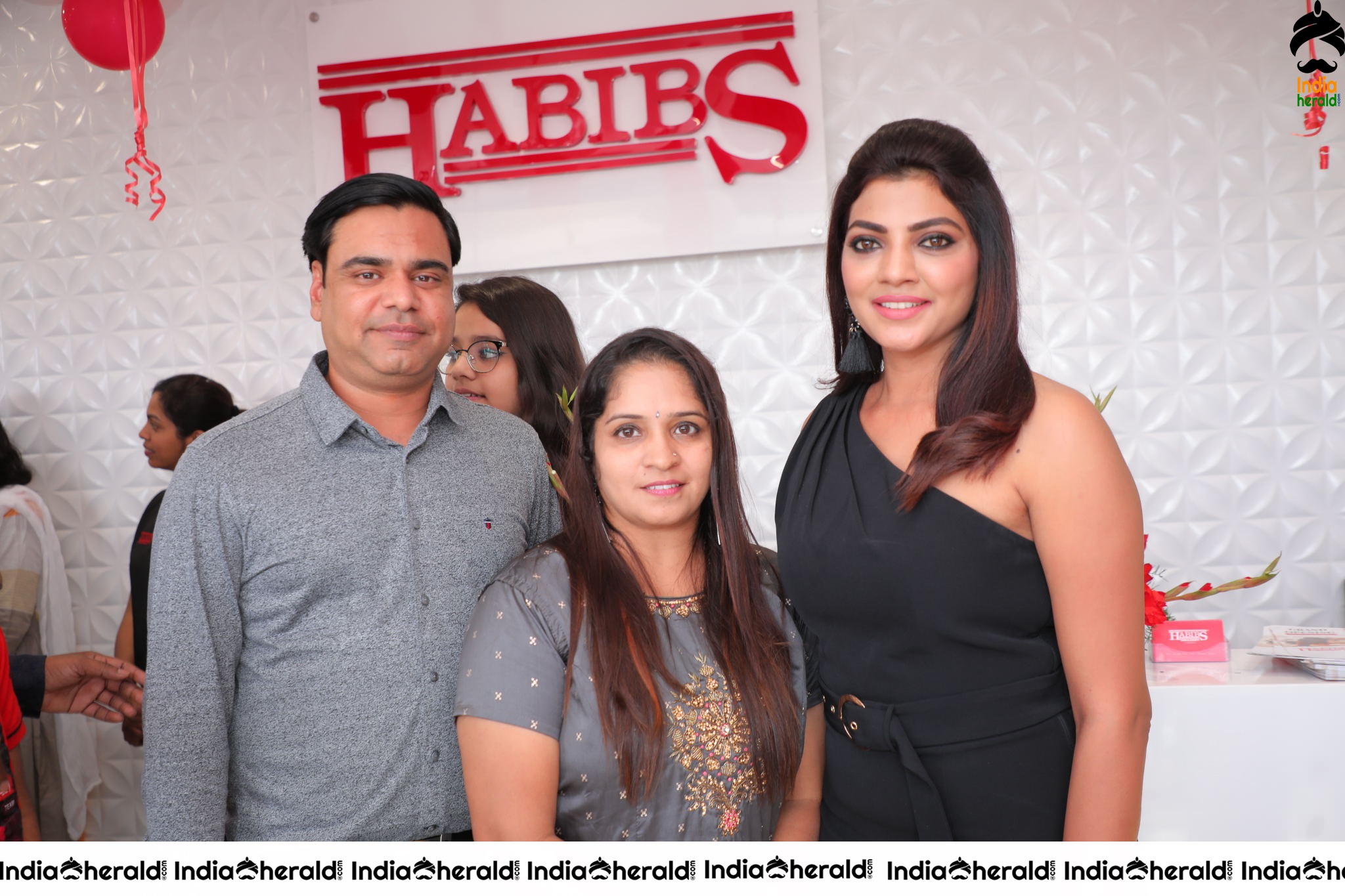 Lahari Launched Habibs Hair and Beauty Salon Launched At Madinaguda Set 5