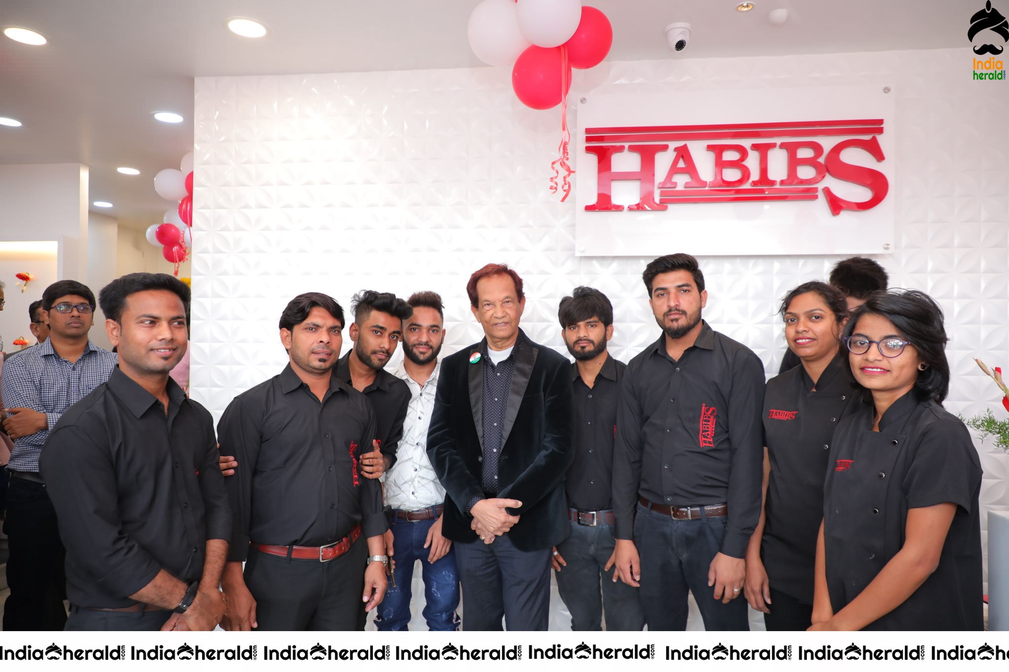 Lahari Launched Habibs Hair and Beauty Salon Launched At Madinaguda Set 5