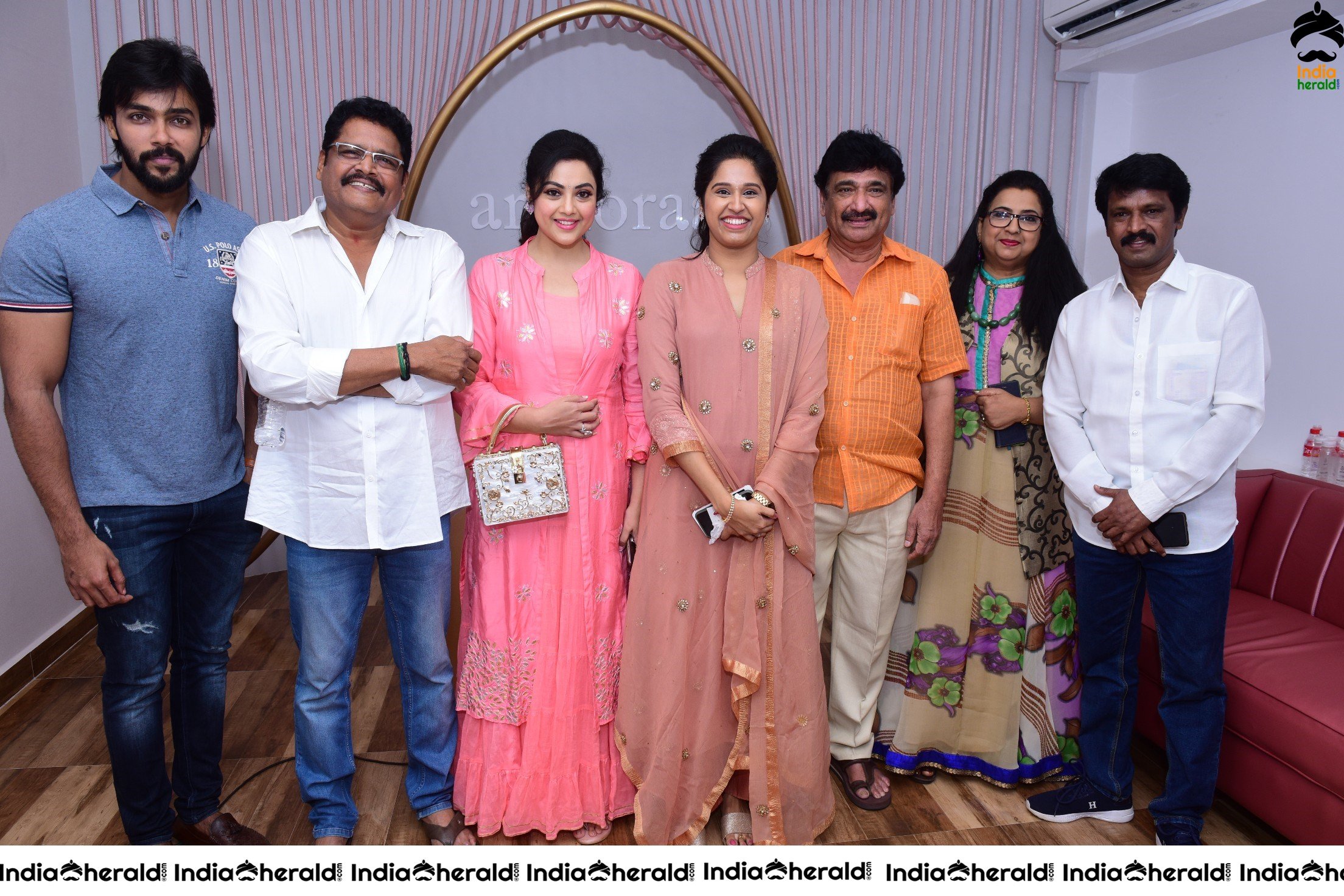 Launch of Armoraa Skin Hair and Laser Clinic Set 2