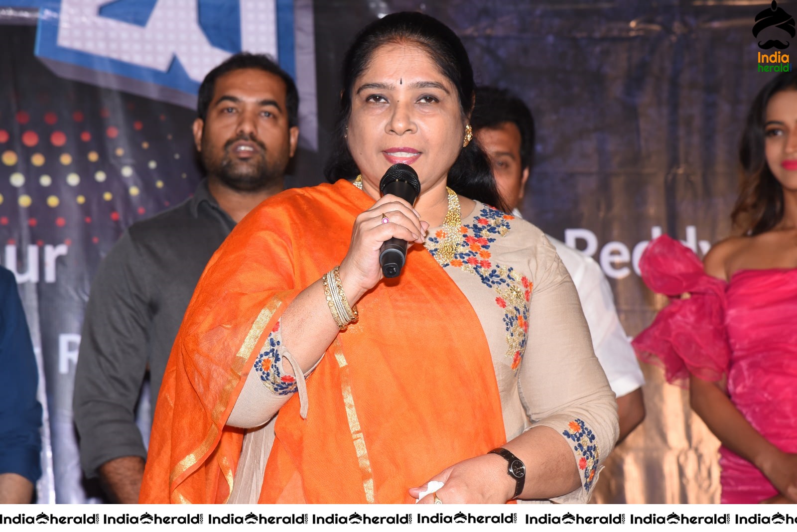 Life Anubhavinchu Raja Movie Trailer Launch Set 1