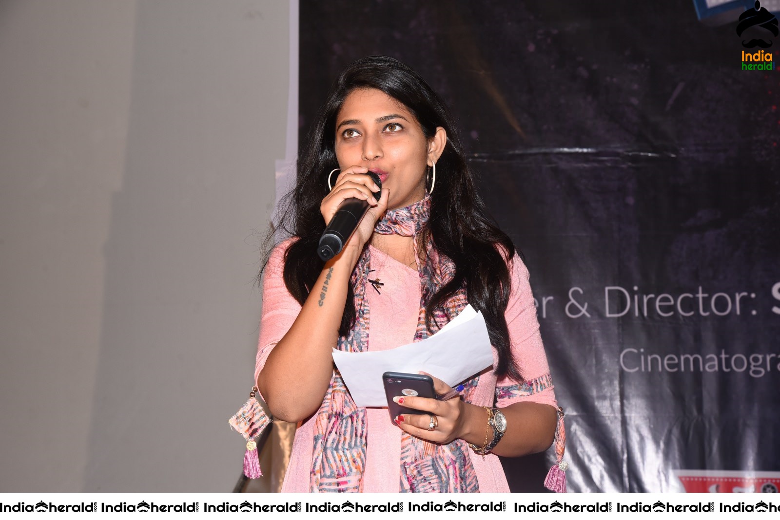 Life Anubhavinchu Raja Movie Trailer Launch Set 1