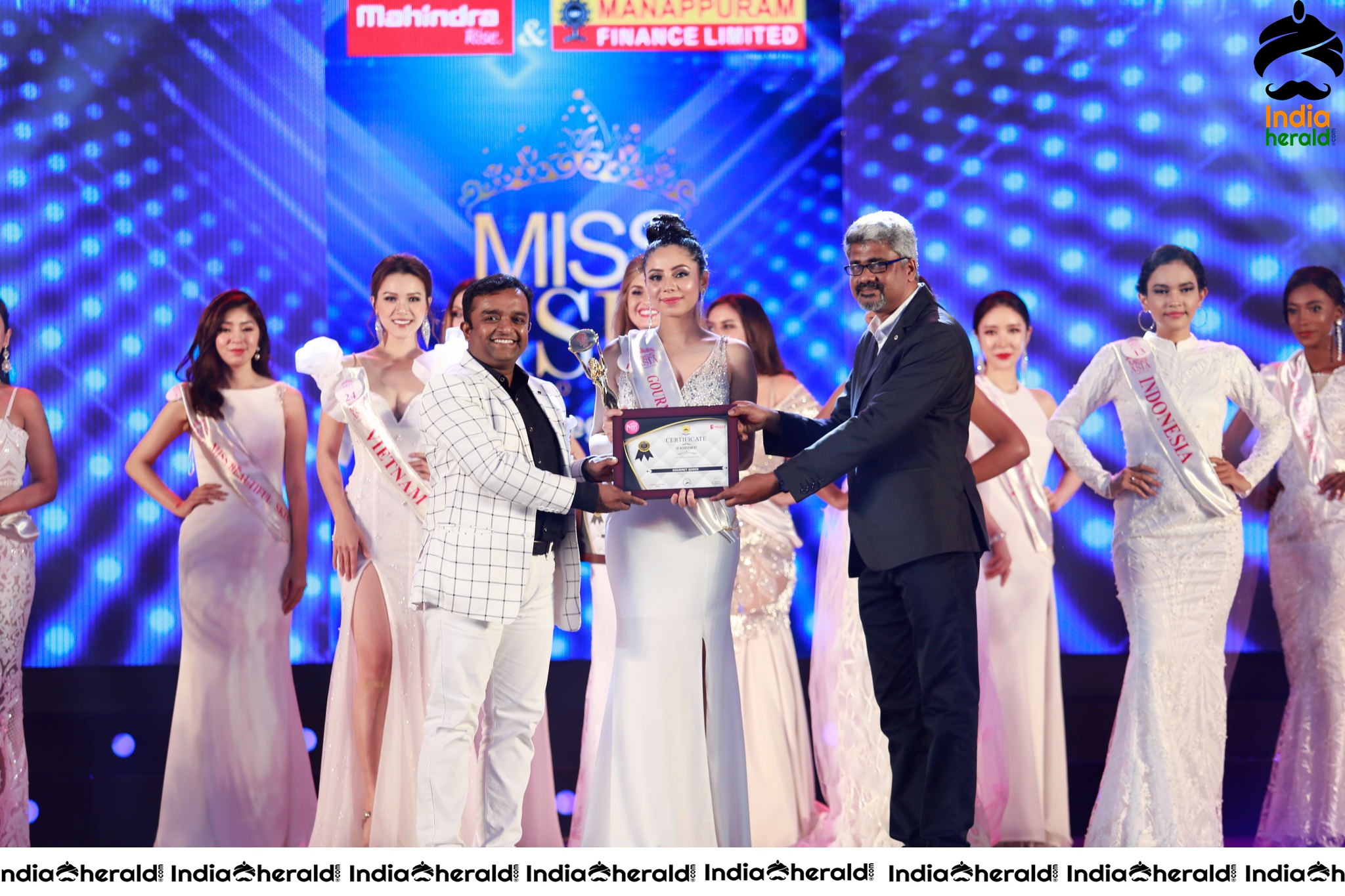 Mahindra And Manappuram Miss Asia Global 2019 Grand Final Fashion Show Set 2