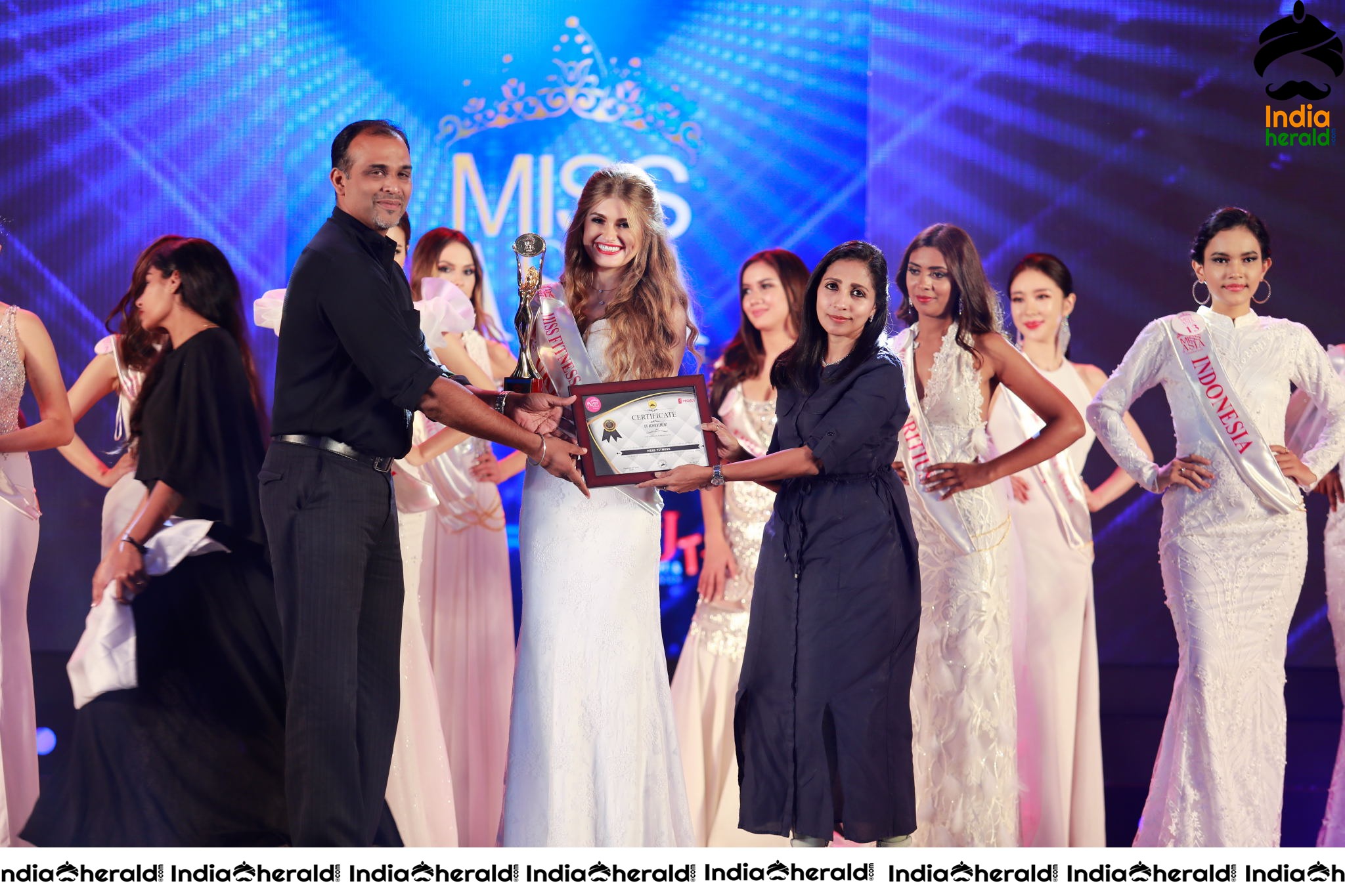 Mahindra And Manappuram Miss Asia Global 2019 Grand Final Fashion Show Set 2