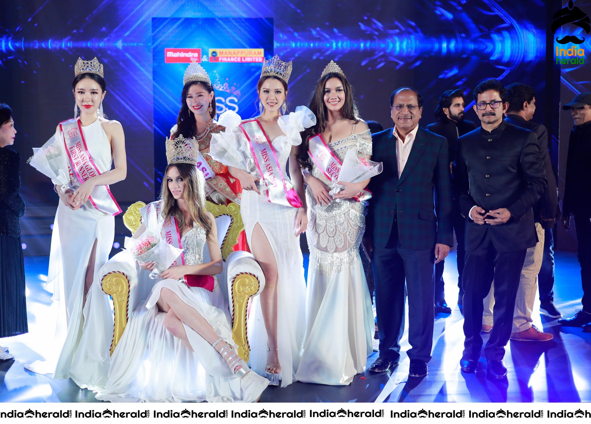 Mahindra And Manappuram Miss Asia Global 2019 Grand Final Fashion Show Set 5