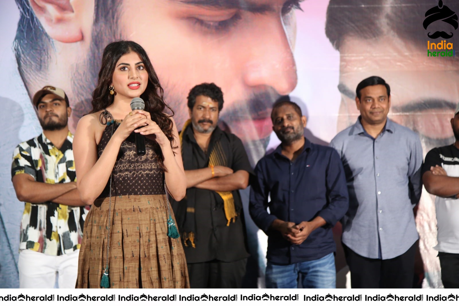 Malli Malli Chusa Movie Trailer Launch Set 3