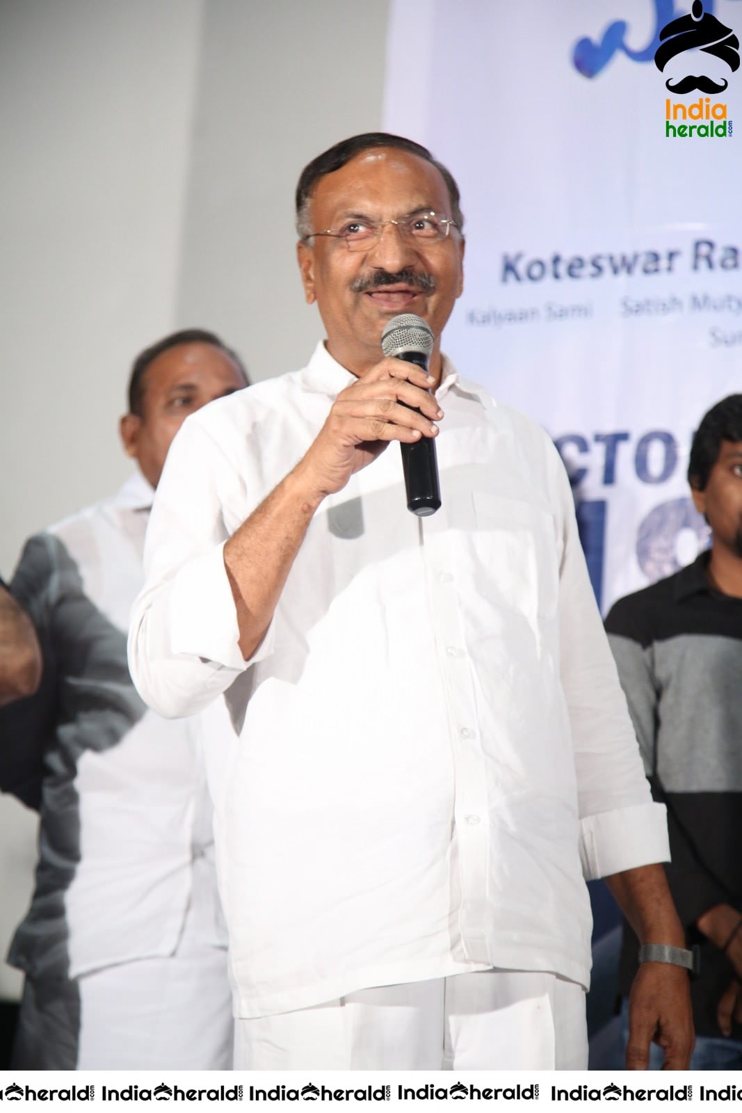 Malli Malli Chusa Movie Trailer Launch Set 4