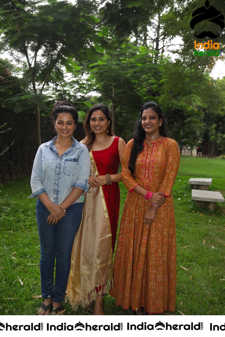 Maple Leaf Productions Next Tamil Movie Pooja Set 2