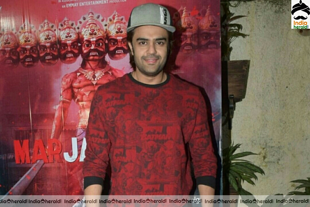 Marjaavaan Movie Screening At Sunny Sound In Juhu HD Gallery Set 2