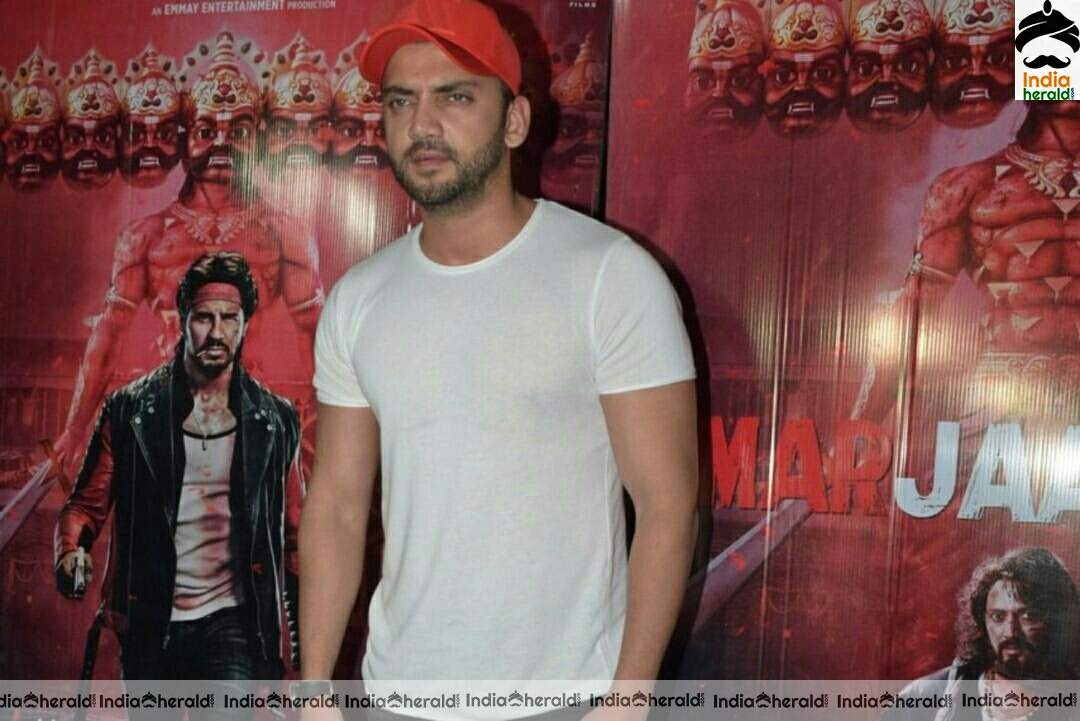 Marjaavaan Movie Screening At Sunny Sound In Juhu HD Gallery Set 2