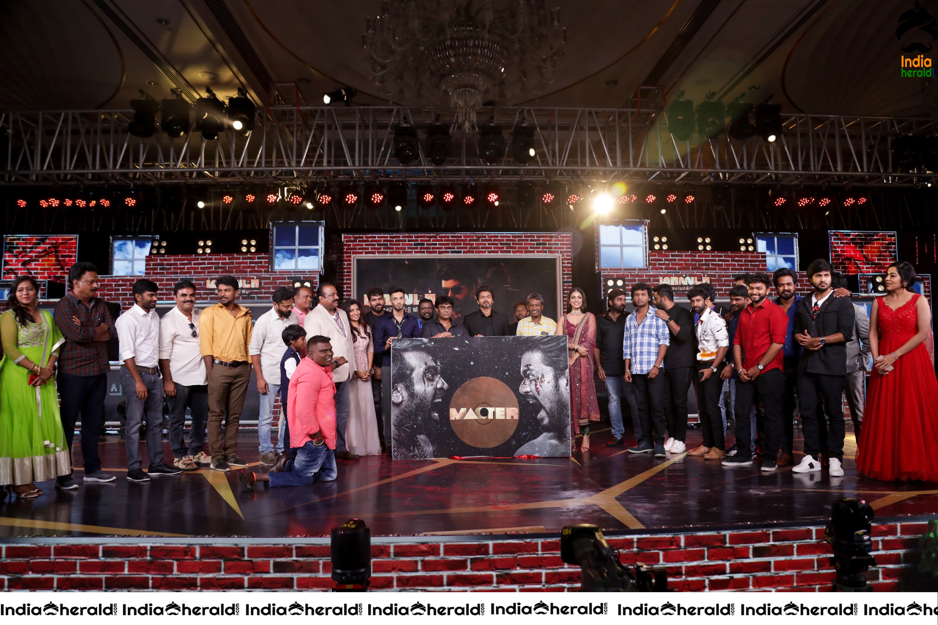 Master Audio Launch HD Photos at Leela Palace Set 2