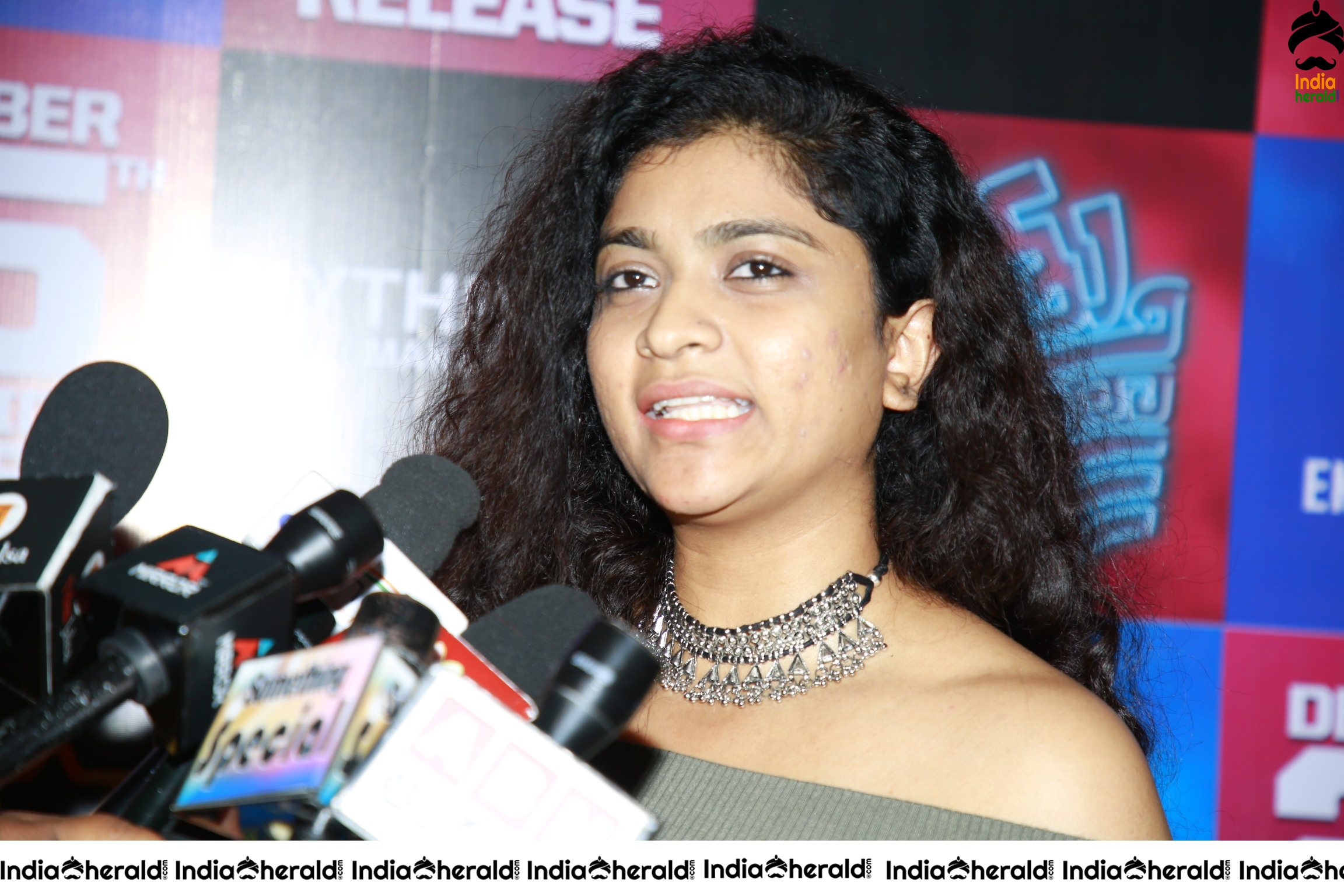 Mattu Vadalara Movie Celebrity Show Stills Set 1