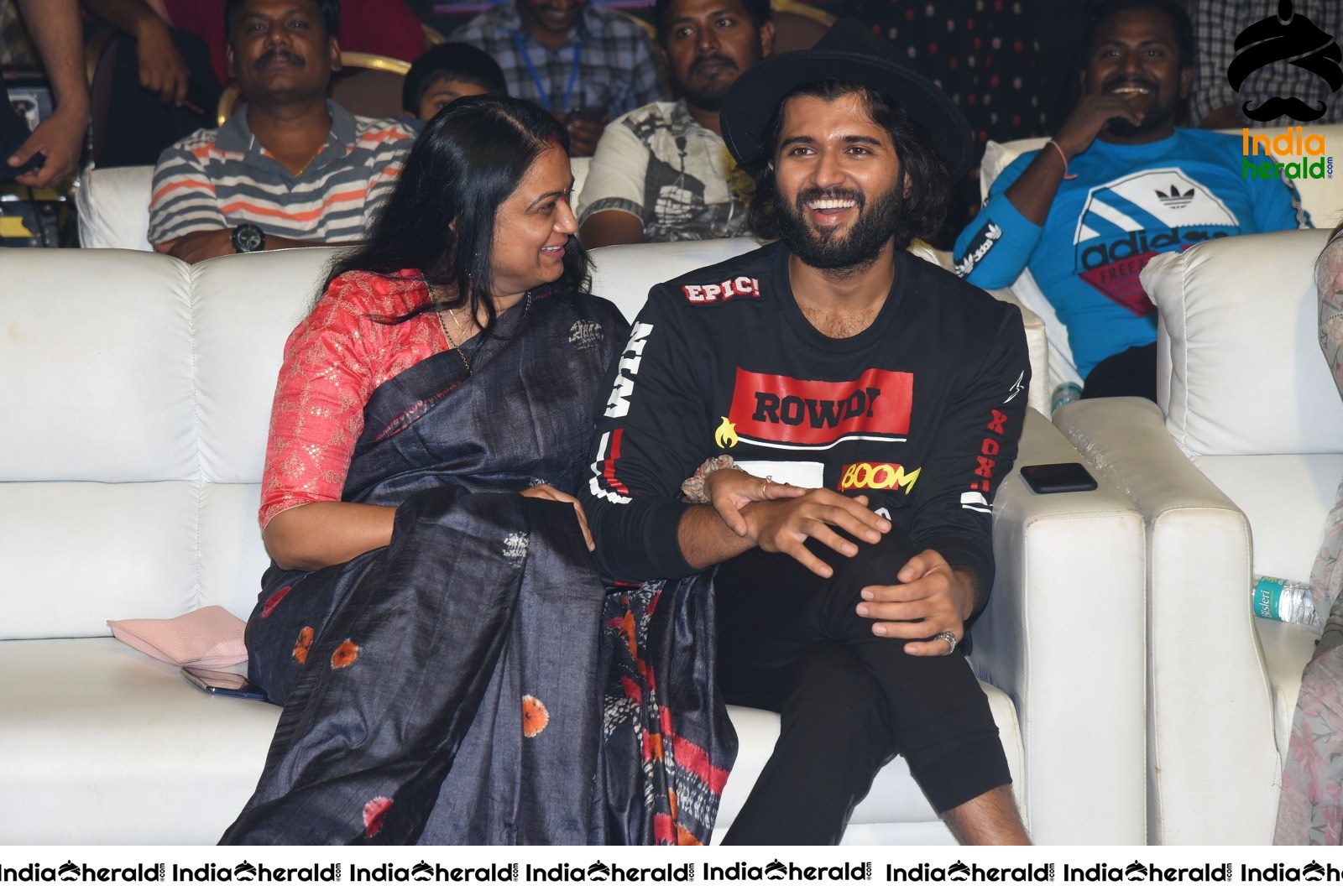 Meeku Maathrame Cheptha Movie Pre Release Event Photos Set 6
