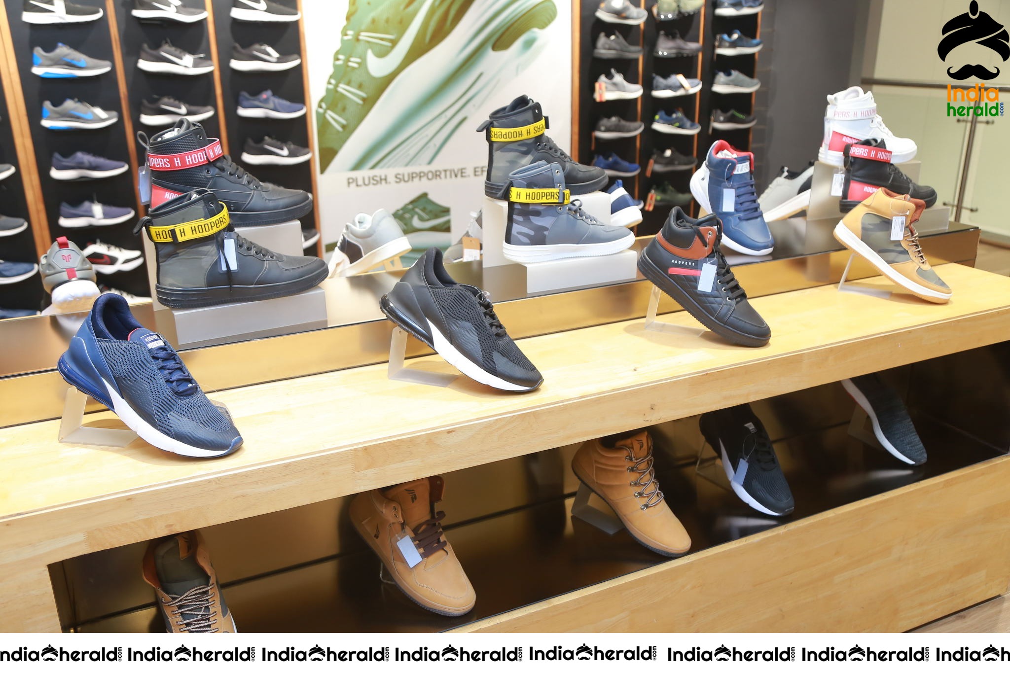 Miss India 2019 Suman Rao Winner Unveiled Wedding And Festive Footwear Collection At Centro Set 1