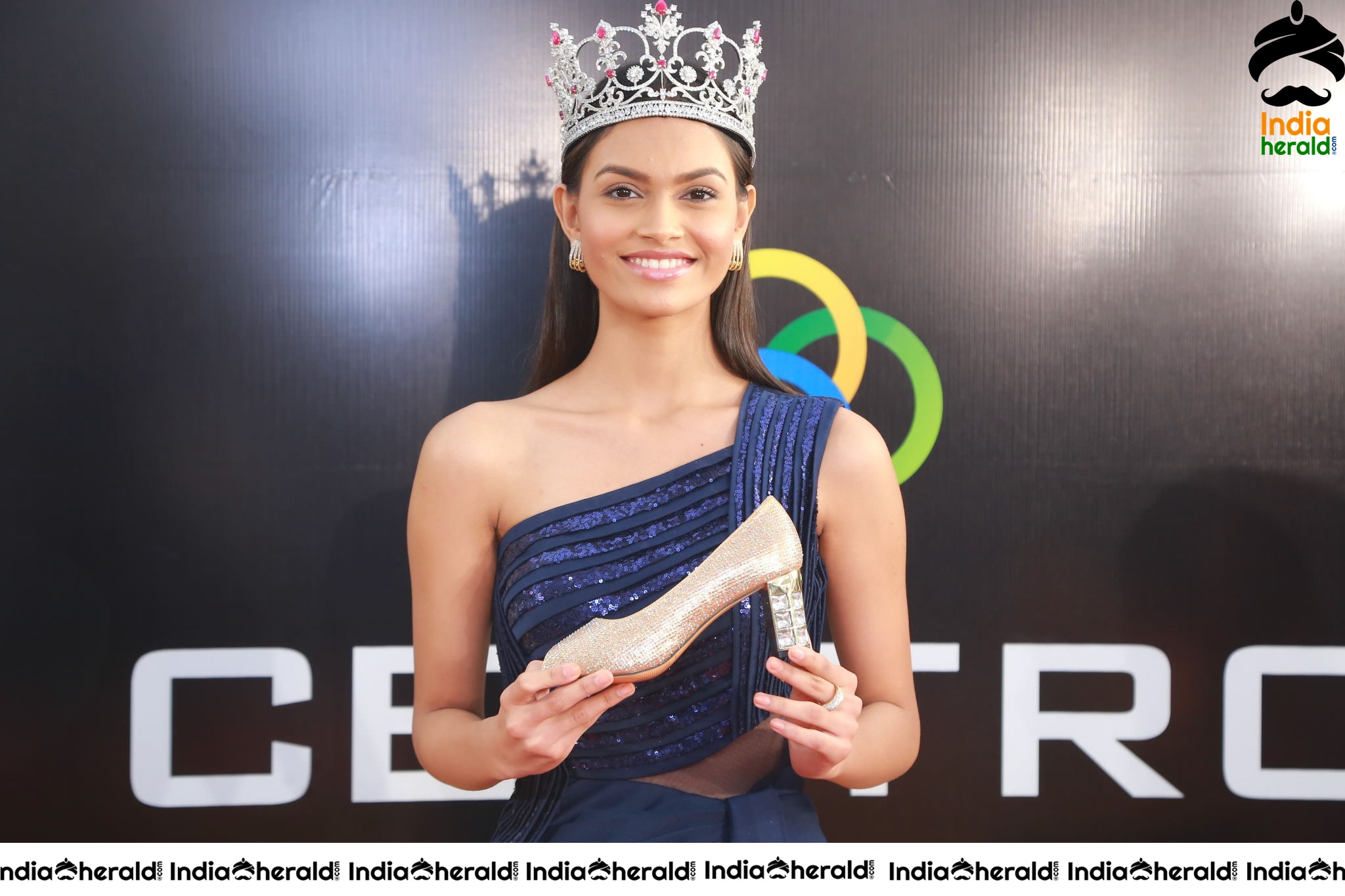 Miss India 2019 Suman Rao Winner Unveiled Wedding And Festive Footwear Collection At Centro Set 2