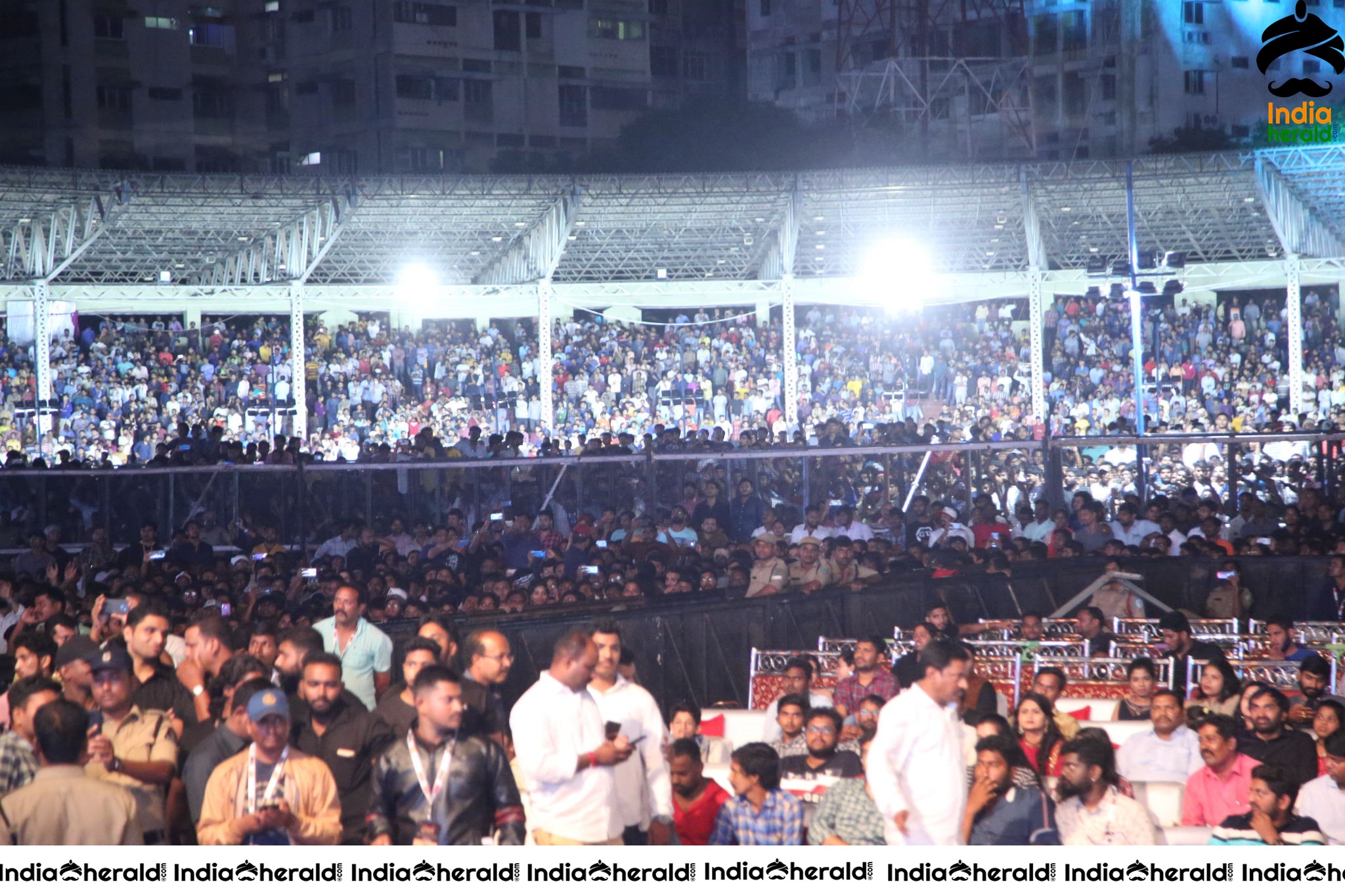 More Grandeur Photos from Sye Raa Pre Release Event Set 14