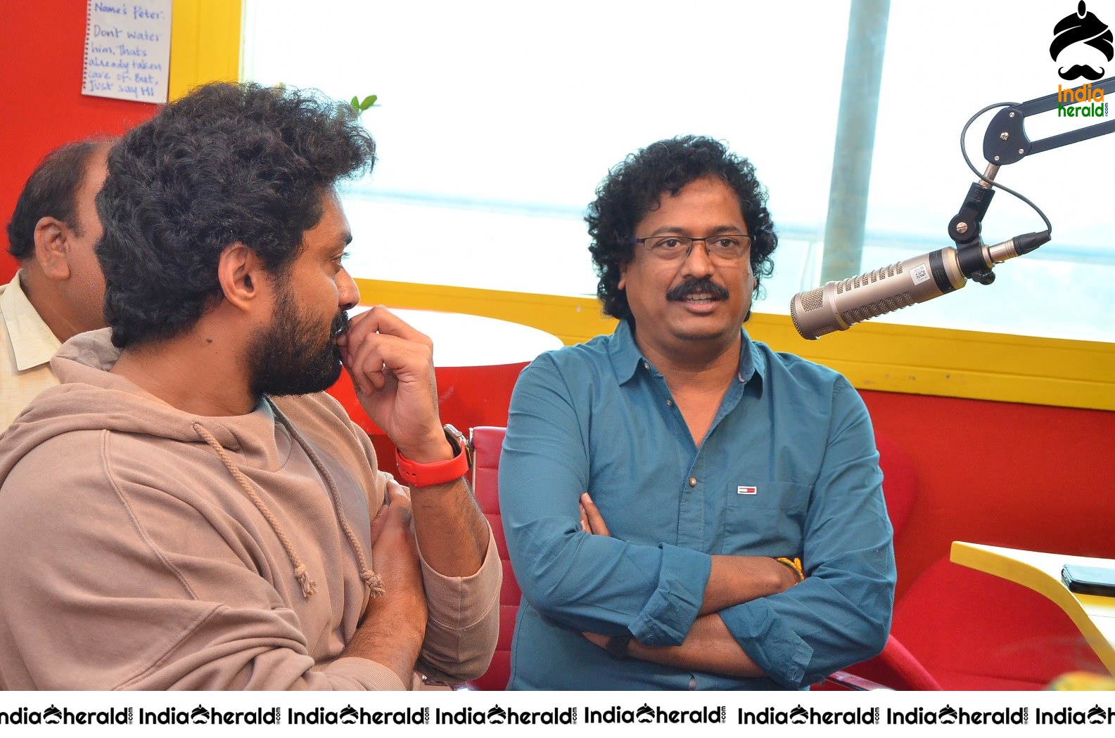 More Photos of Entha Manchivadavura Team at Radio Mirchi Hyderabad Set 1