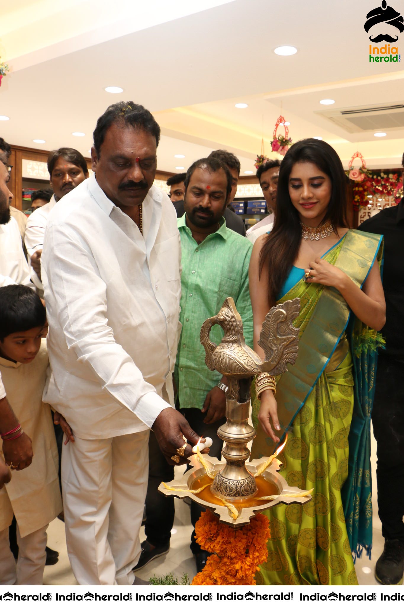 Nabha Natesh Launches Srika Store in Mehadipatnam Set 1