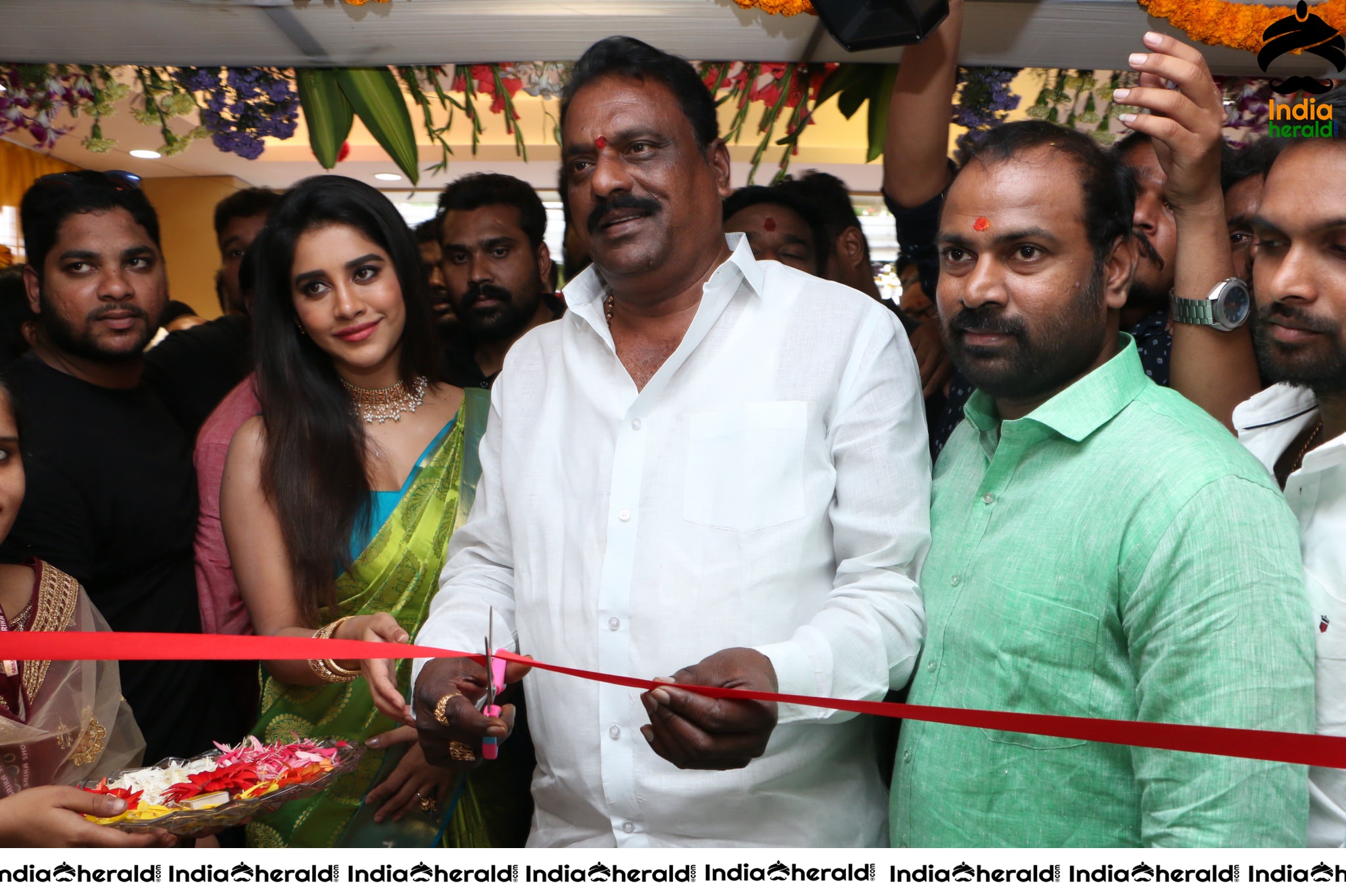 Nabha Natesh Launches Srika Store in Mehadipatnam Set 1