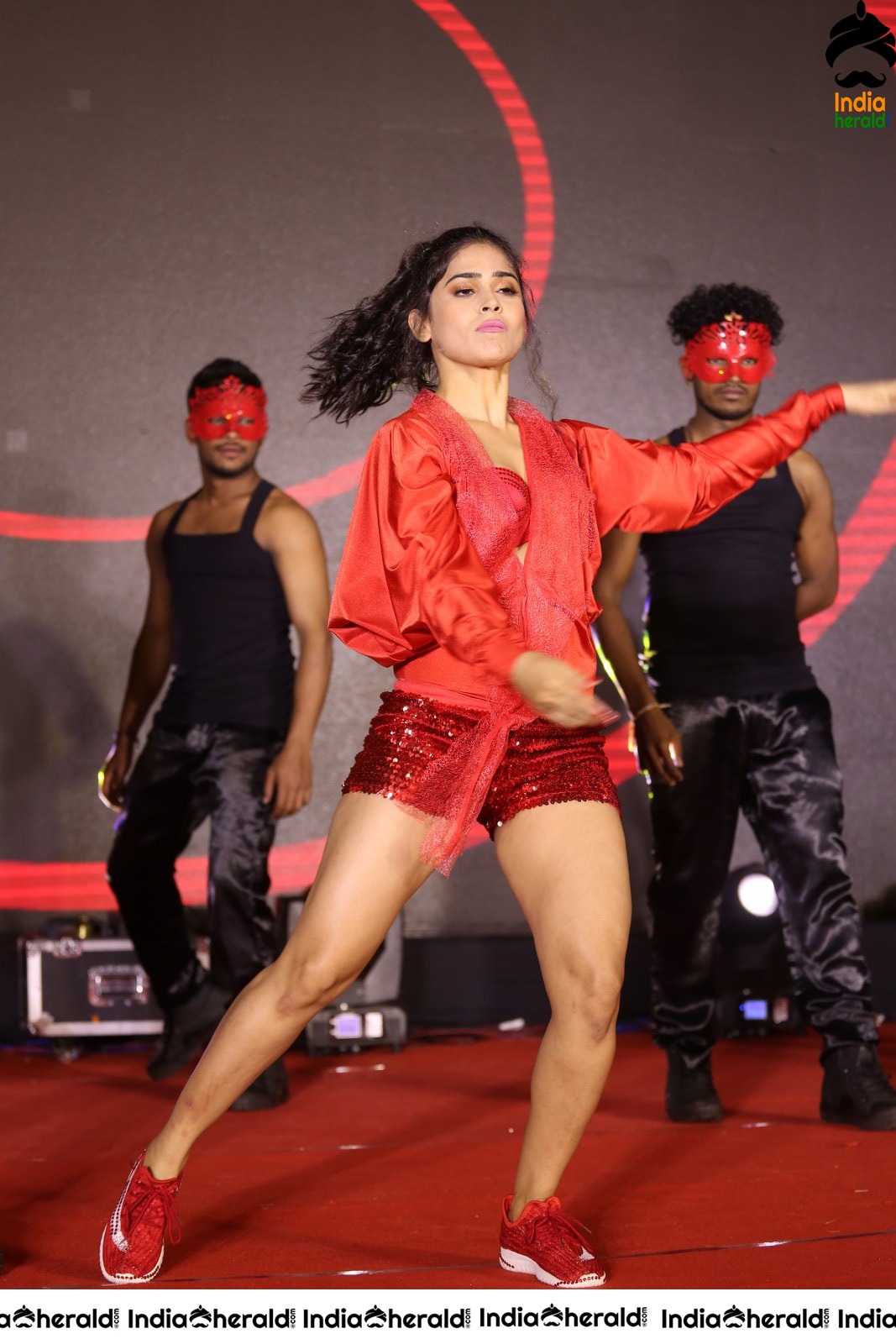 Naina Ganguly Hot Dance On the Stage at Beautiful Movie Event Set 1
